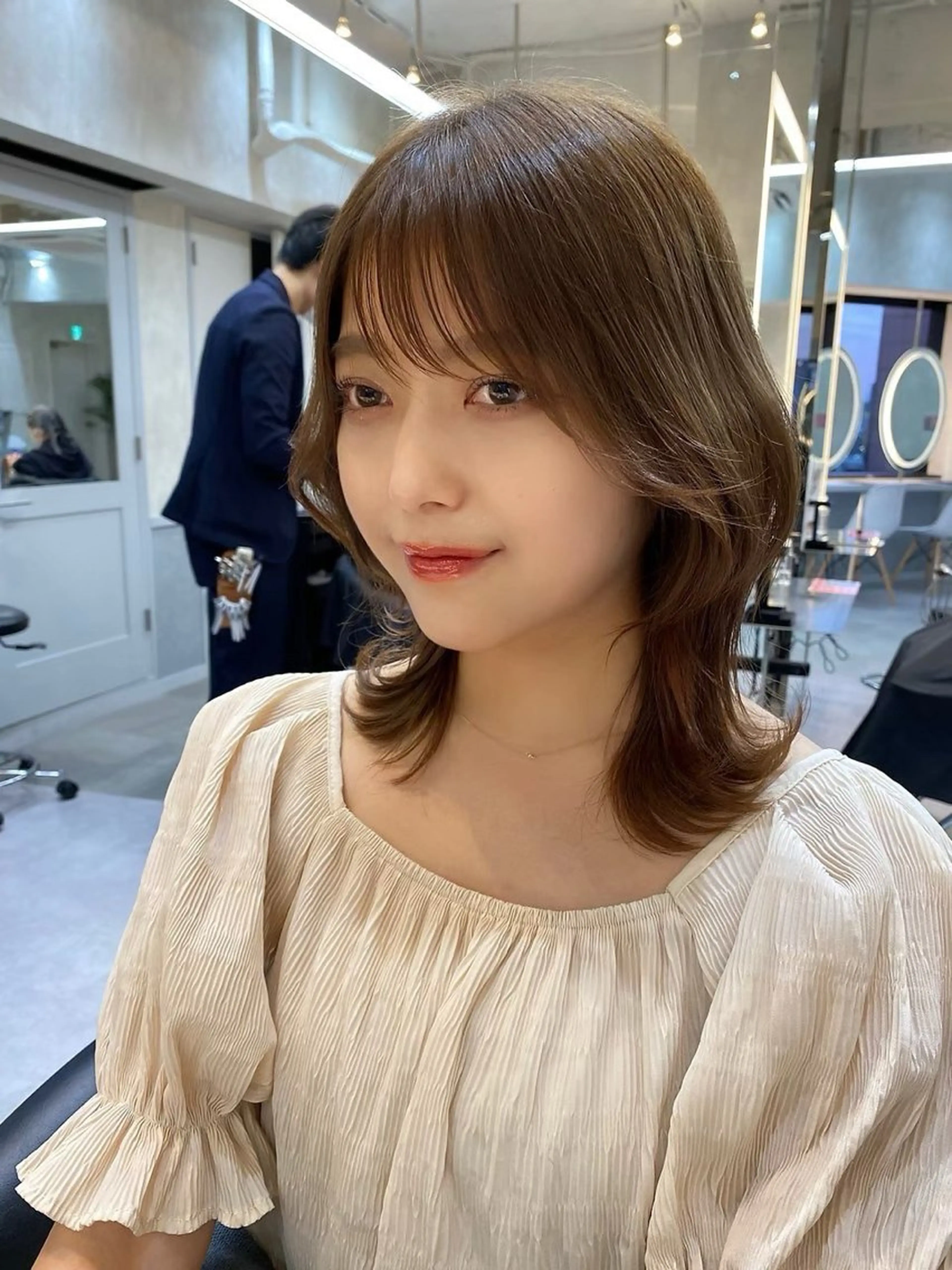 ミディアム カット ヘアカラー トリートメント Hello by Sea所属・レイヤー/艶髪/ボブ /くびれ/伊藤　勇司のヘアスタイル