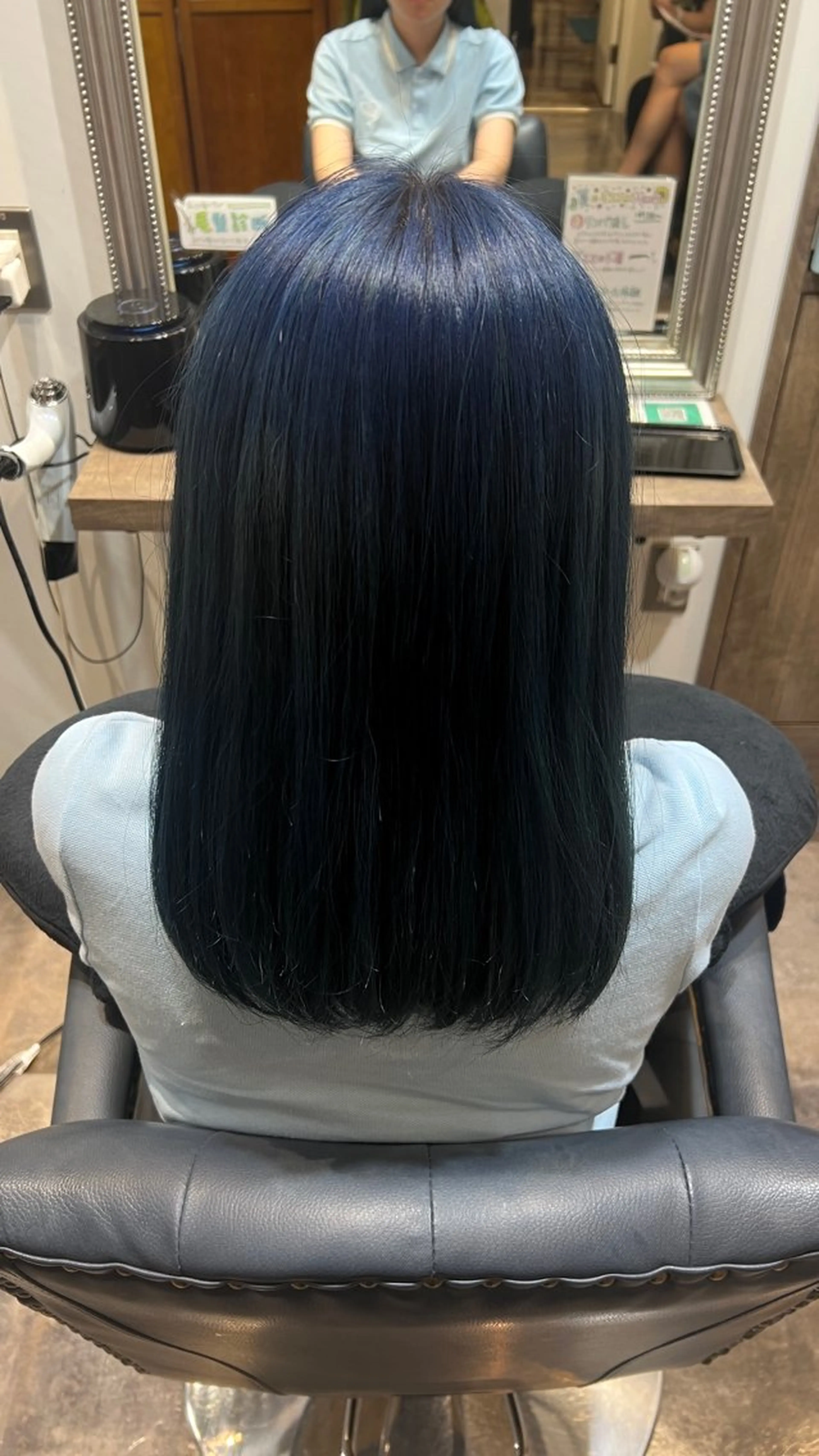 カラー et DOUCE所属・米山 すずののヘアスタイル