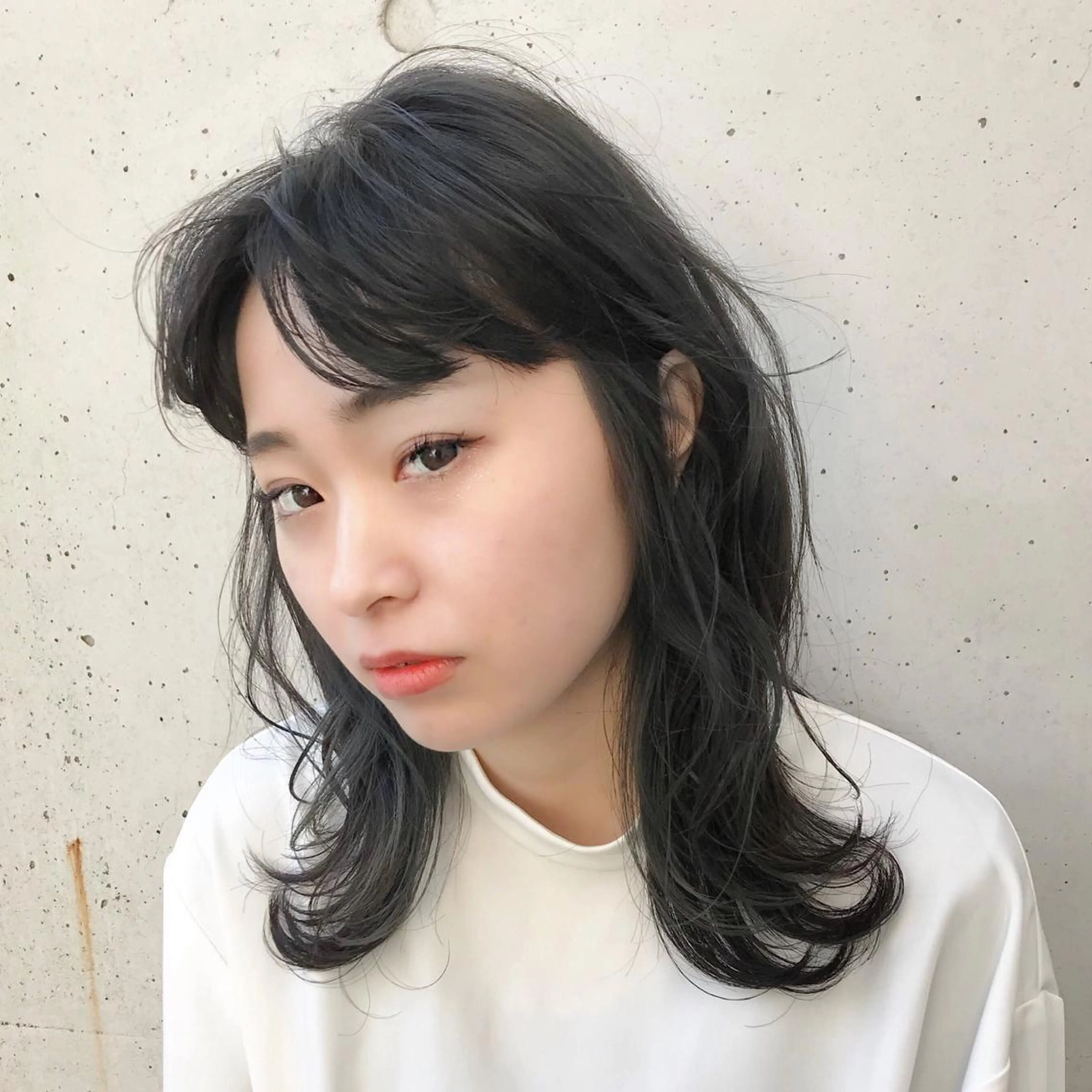 ミディアム カラー 寺山 佳貴のヘアスタイル