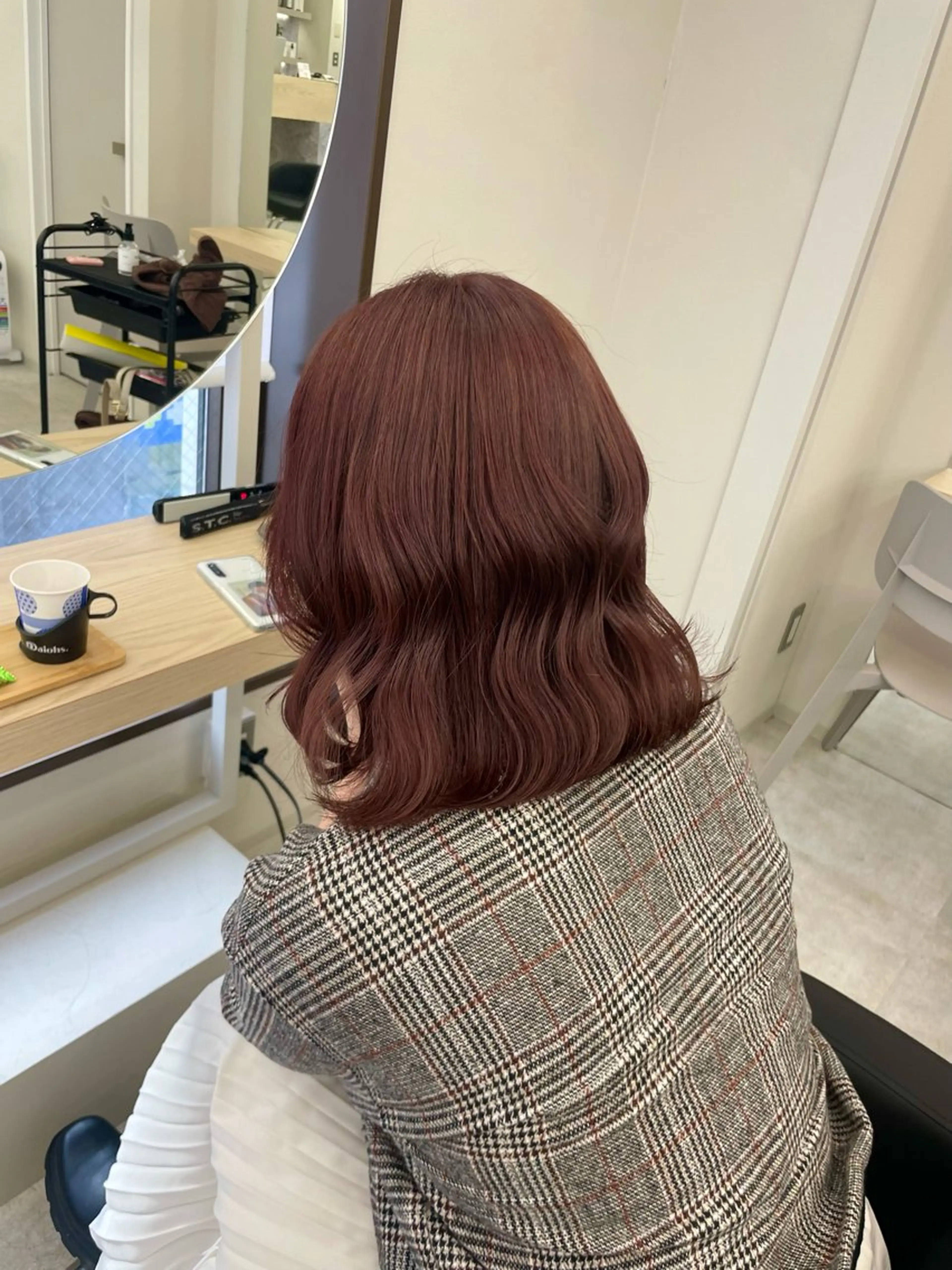 ミディアム ヘアカラー 抜け感style💎 𝑹𝑼𝑵𝑨のヘアスタイル