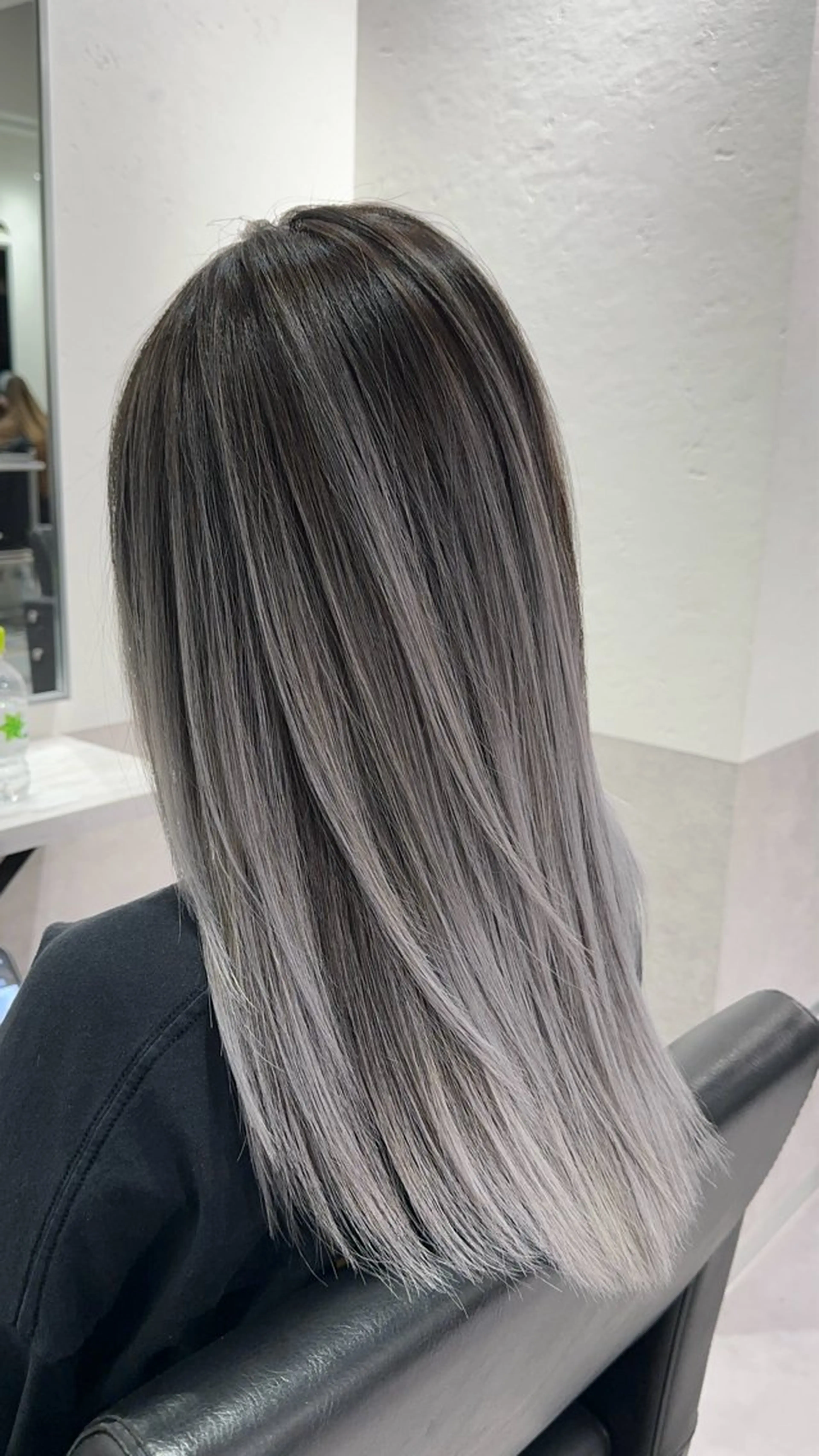 カラー ciera. アオイのヘアスタイル