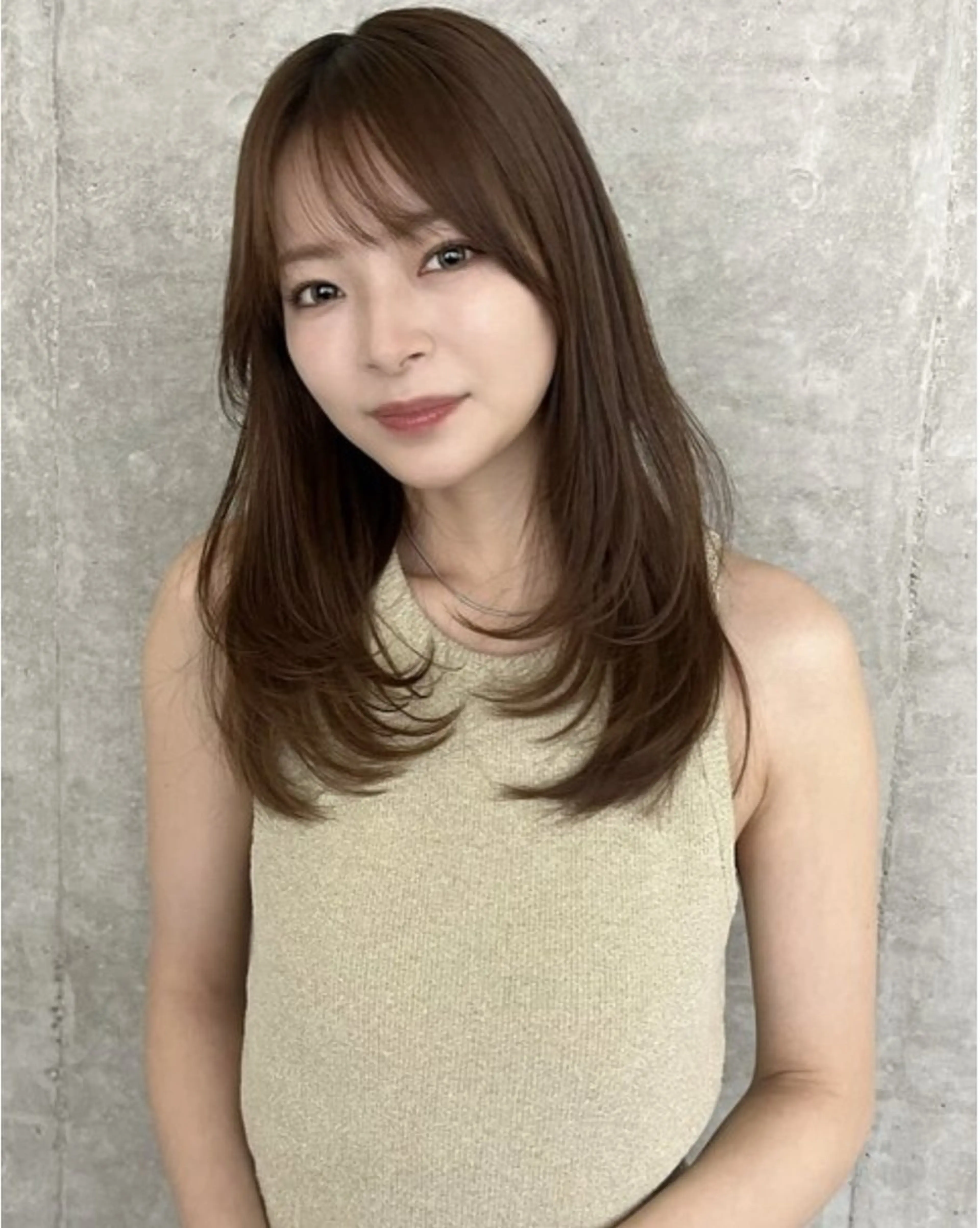 ロング レイヤーカット Belle 新宿店所属・レイヤーカット大人気 //吉田百花のヘアスタイル