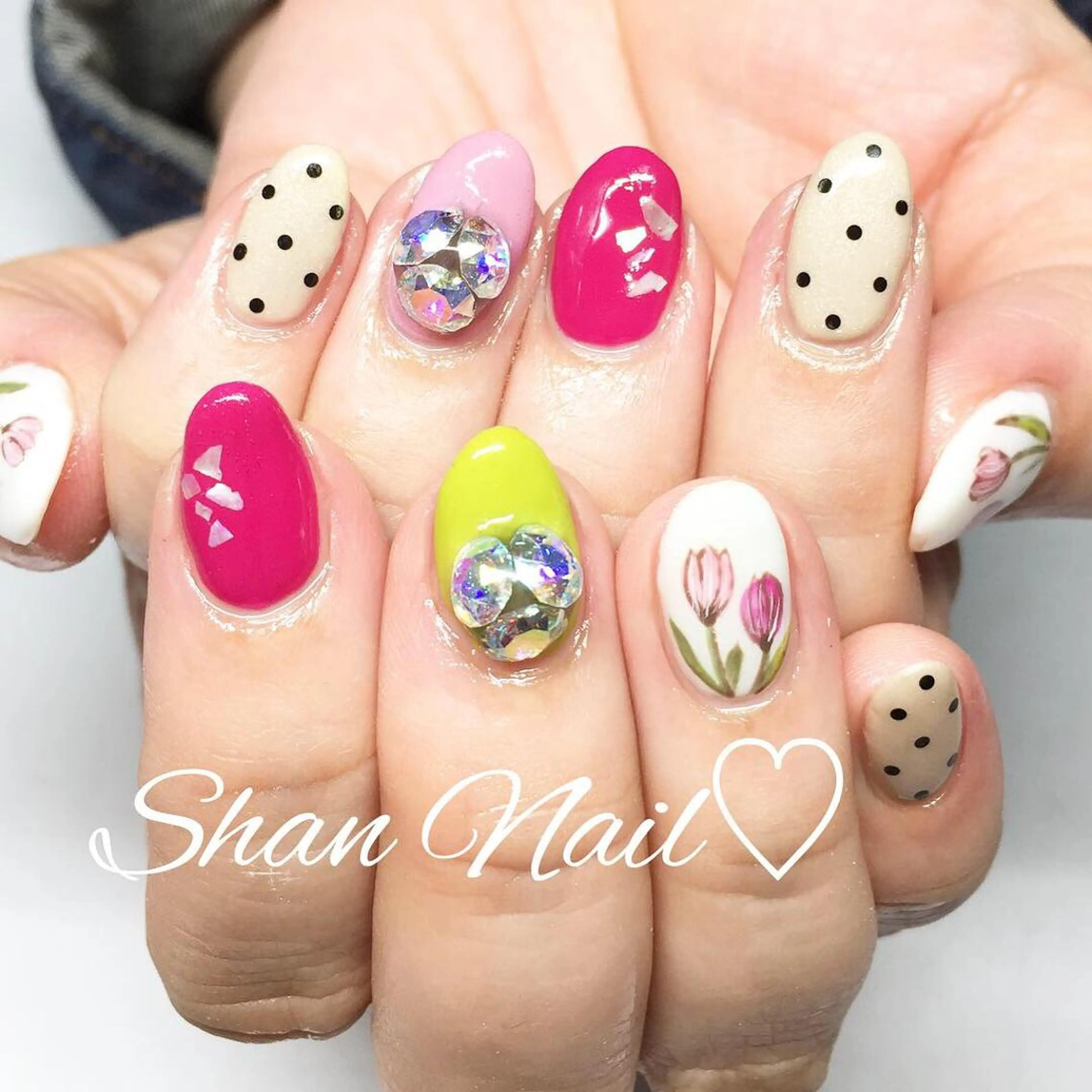 ネイル Shan Nailのネイルデザイン