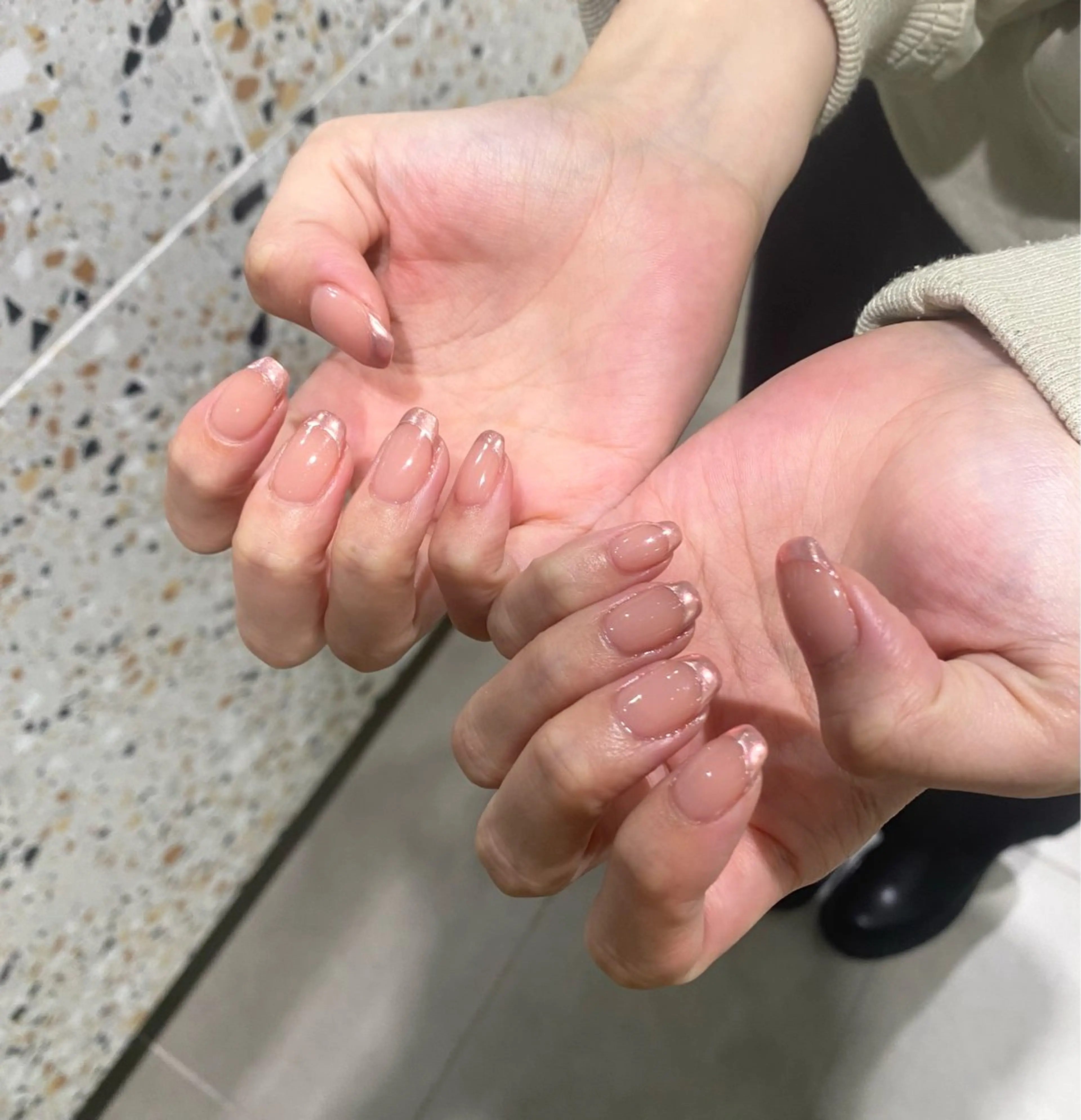 ネイル フレンチネイル ミラーネイル ピンク WAVY airiのネイルデザイン