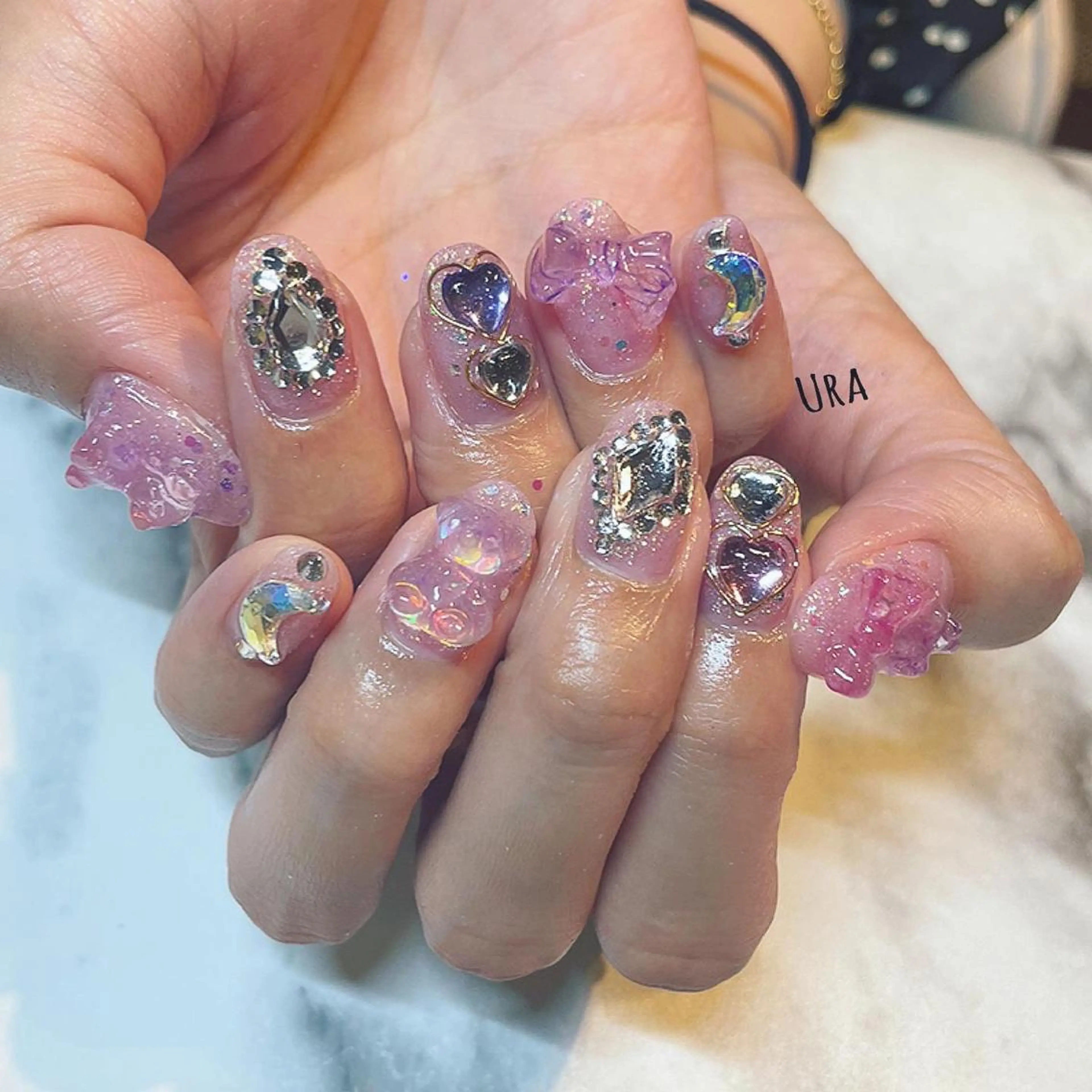 ネイル UrakoNail 《nail》のネイルデザイン