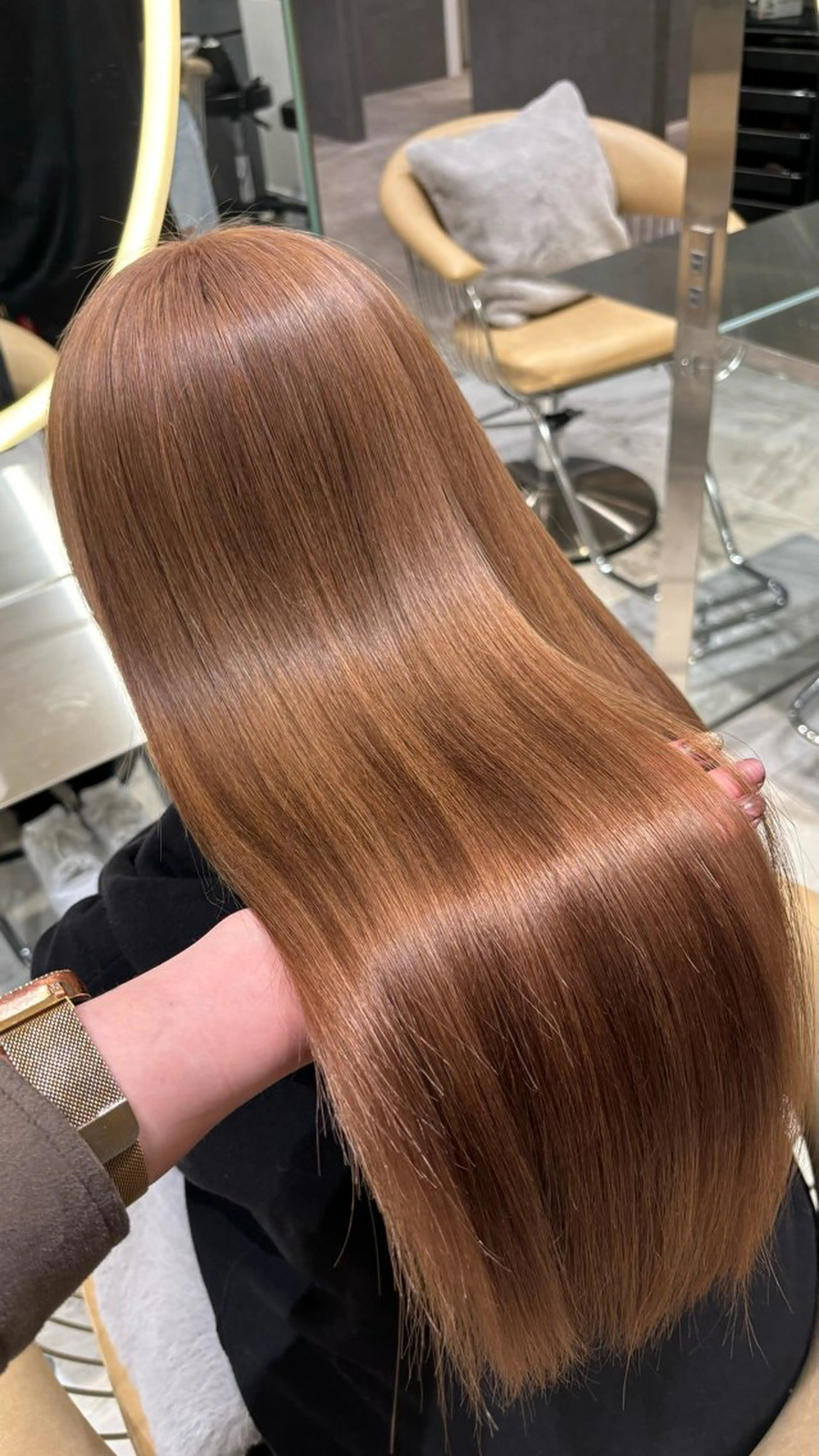ロング カラー カット ヘアカラー トリートメント 縮毛矯正\透明感カラ ー\まりんのヘアスタイル