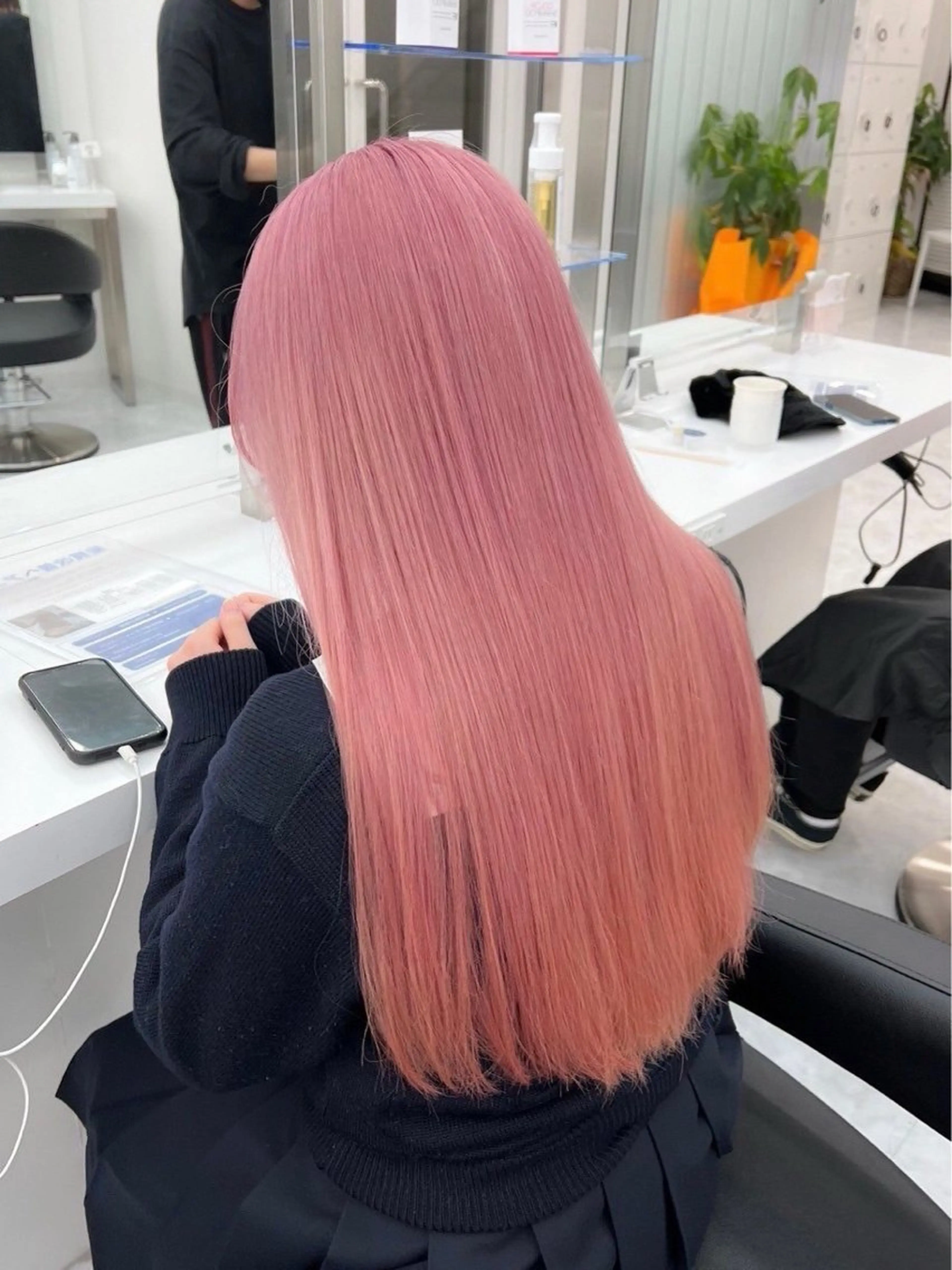 ロング カラー ヘアカラー トリートメント ヘッドスパ 🩷暖色カラー🩷 BONのヘアスタイル
