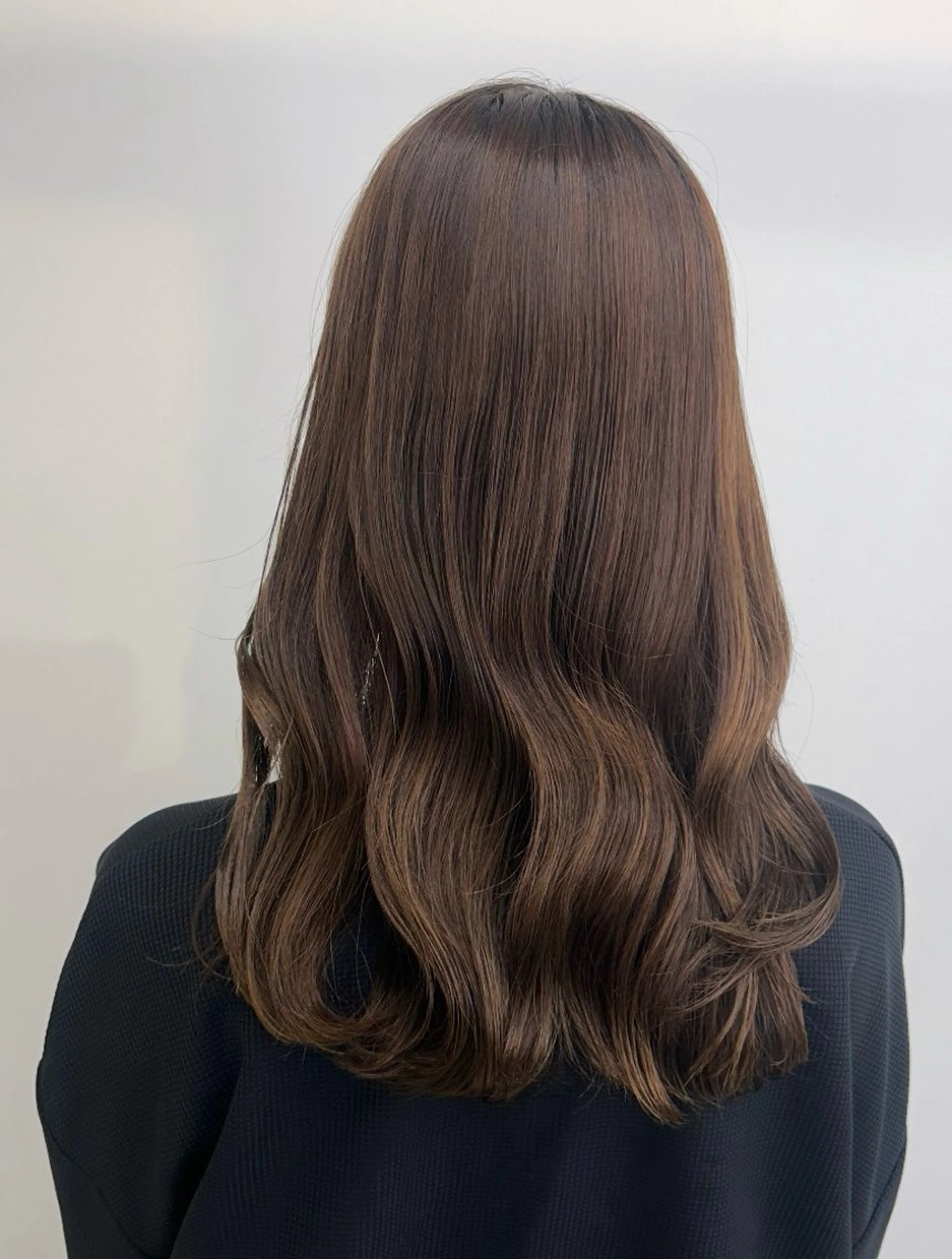 ロング チョコレートブラウン ヘアカラー トリートメント 🍀秋山 桃子🍀のヘアスタイル