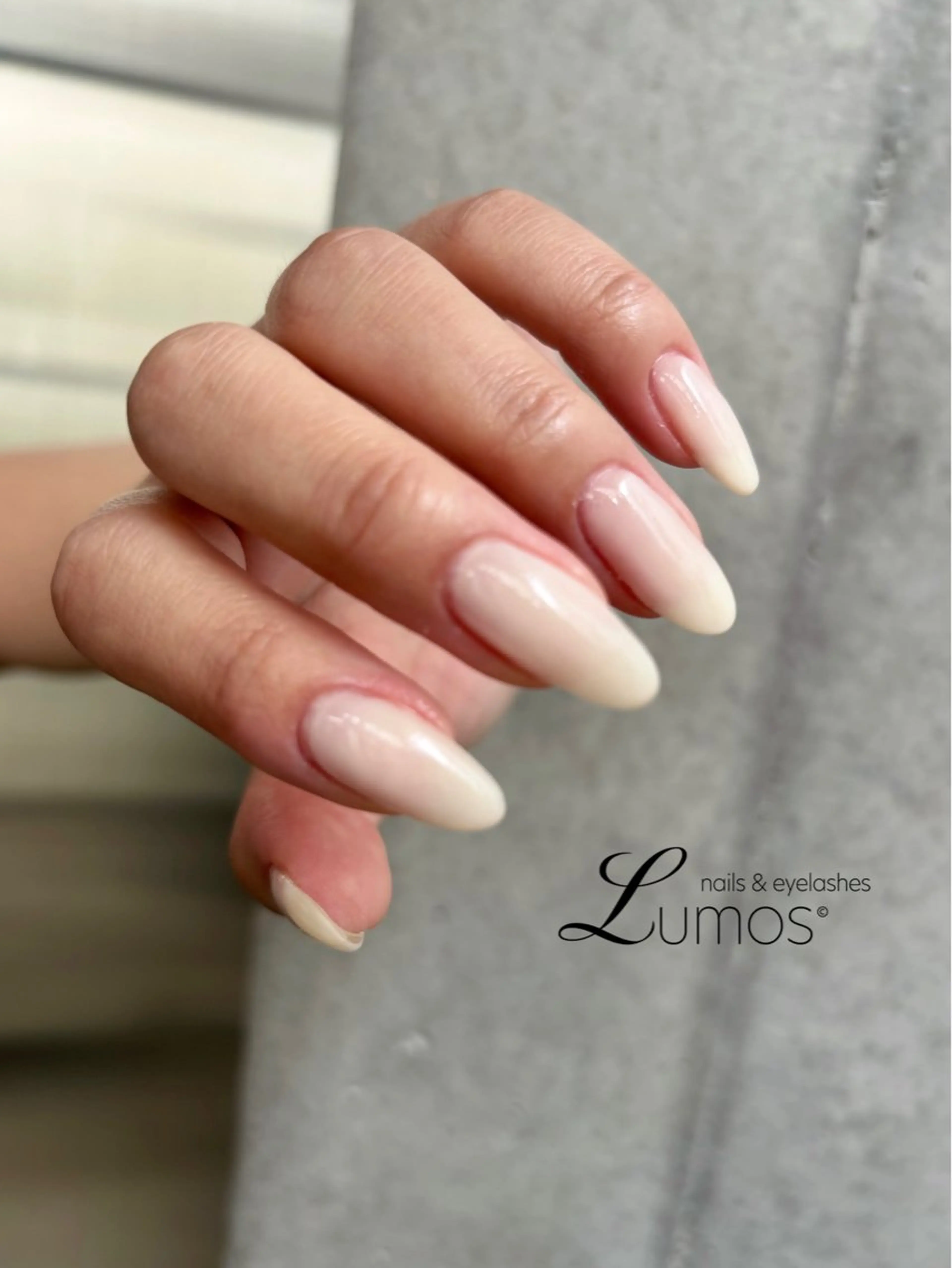 ネイル Lumos Rikaのネイルデザイン