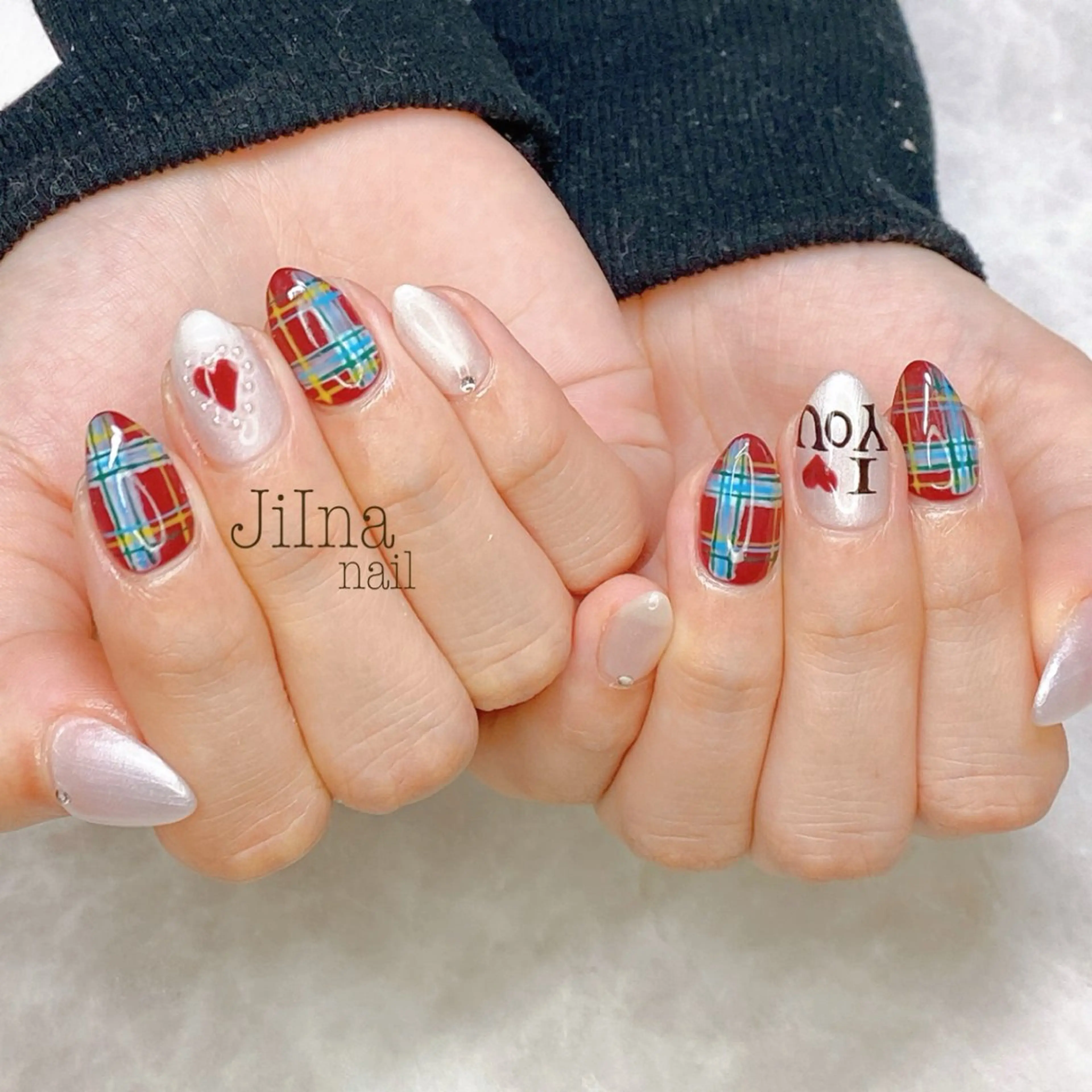 ネイル 持ち込み JiIna nailのネイルデザイン