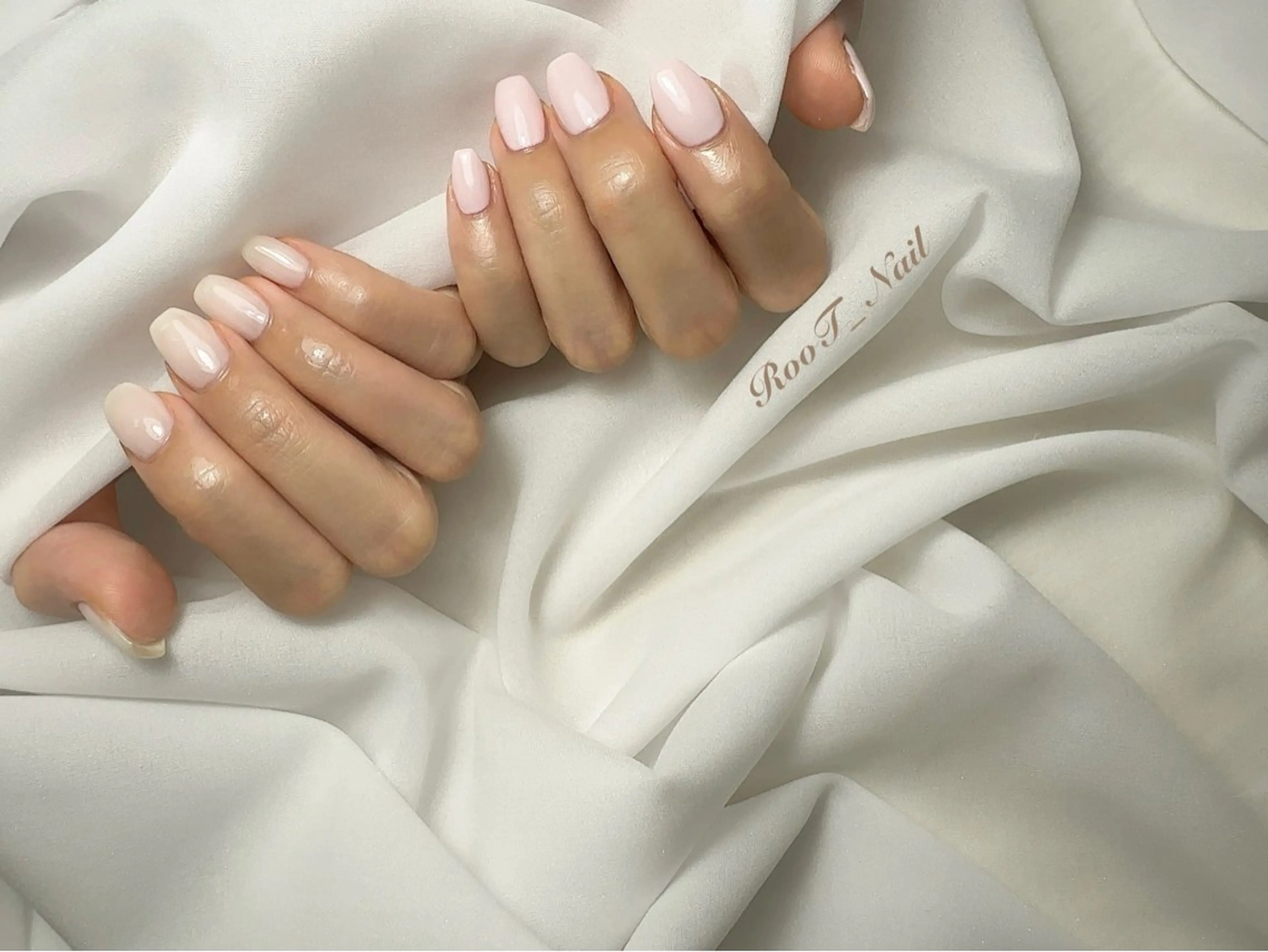 ネイル ハンドネイル RooT Nailのネイルデザイン