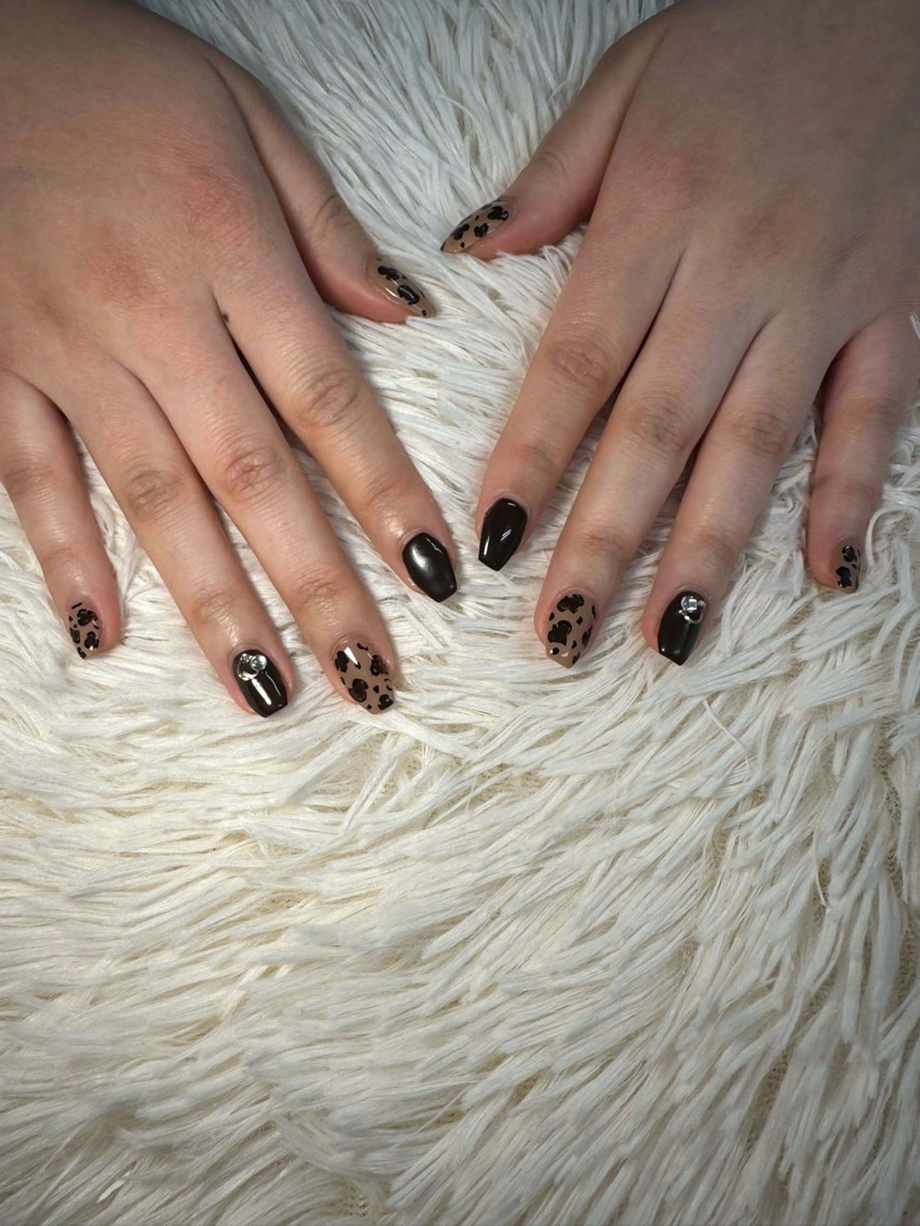 ネイル ハンドネイル 串田 萌のネイルデザイン