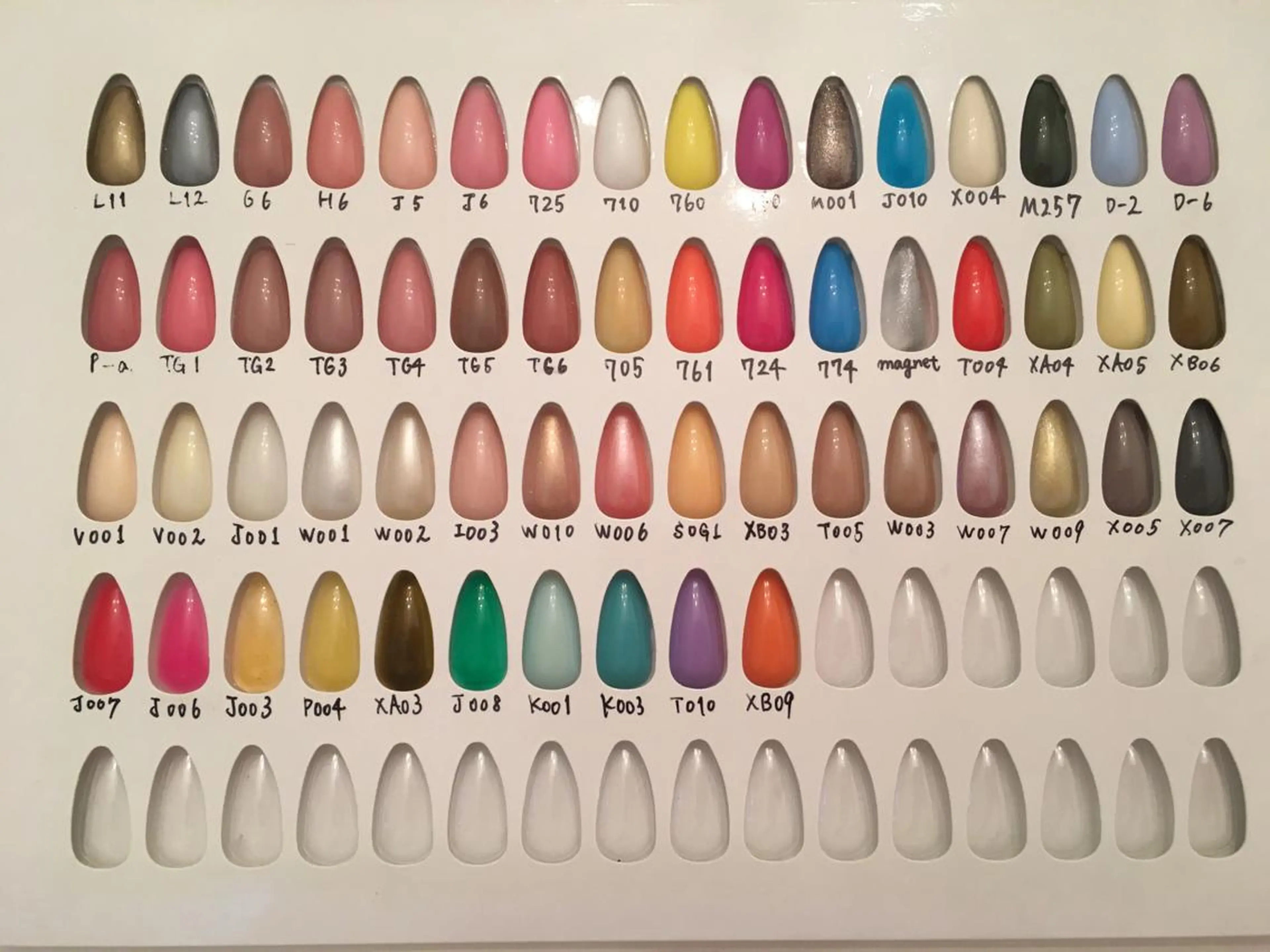 ネイル クリアネイル ネイルサロン ショコラのネイルデザイン