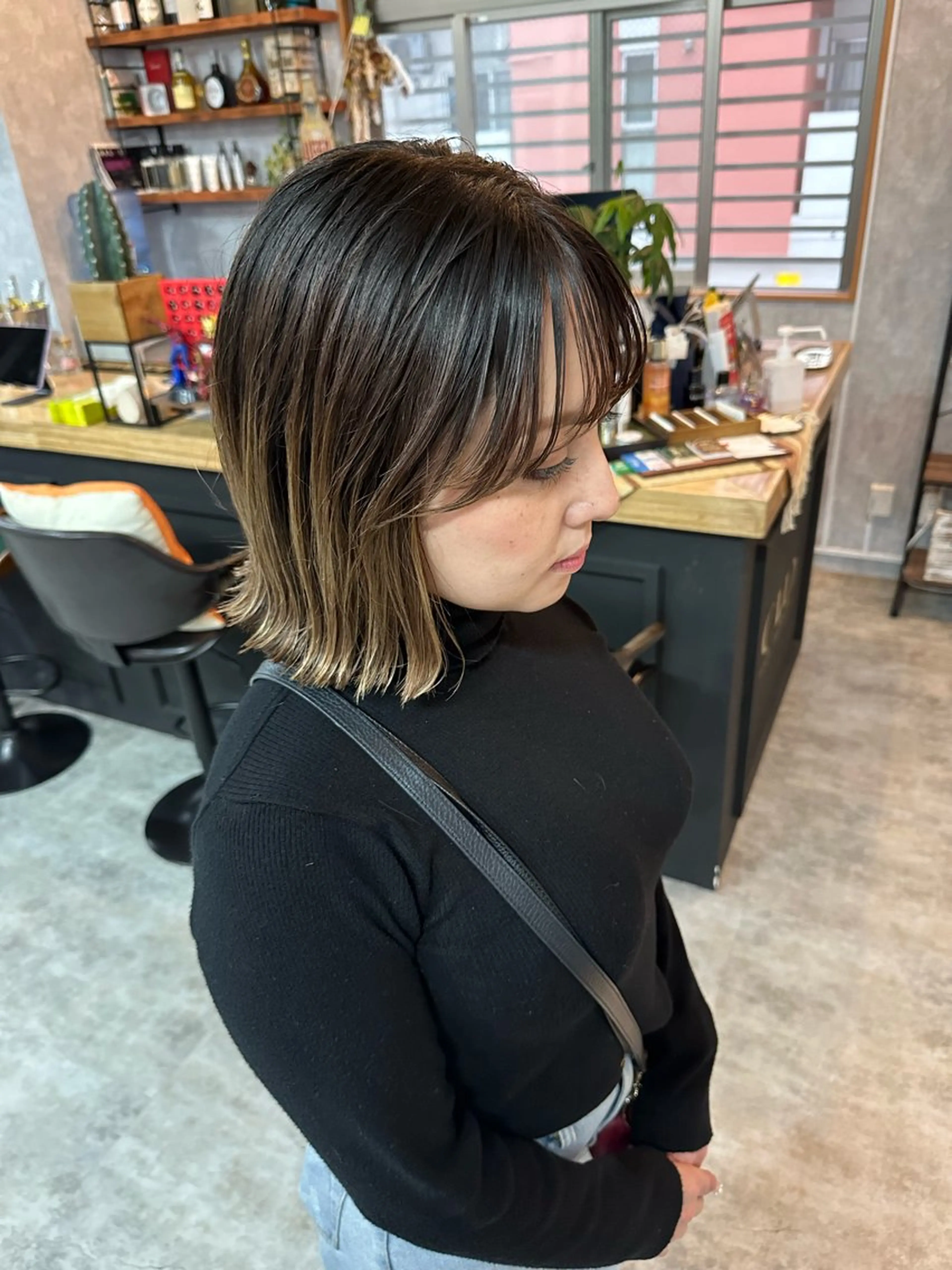 ショート 切りっぱなしボブ ショートボブ ハンサムショート 丸みショート ボブ カット ヘアカラー トリートメント C’LD hair  produce /シールドヘア所属・モテ髪/ボブ/ショー ト/アダチフウトのヘアスタイル