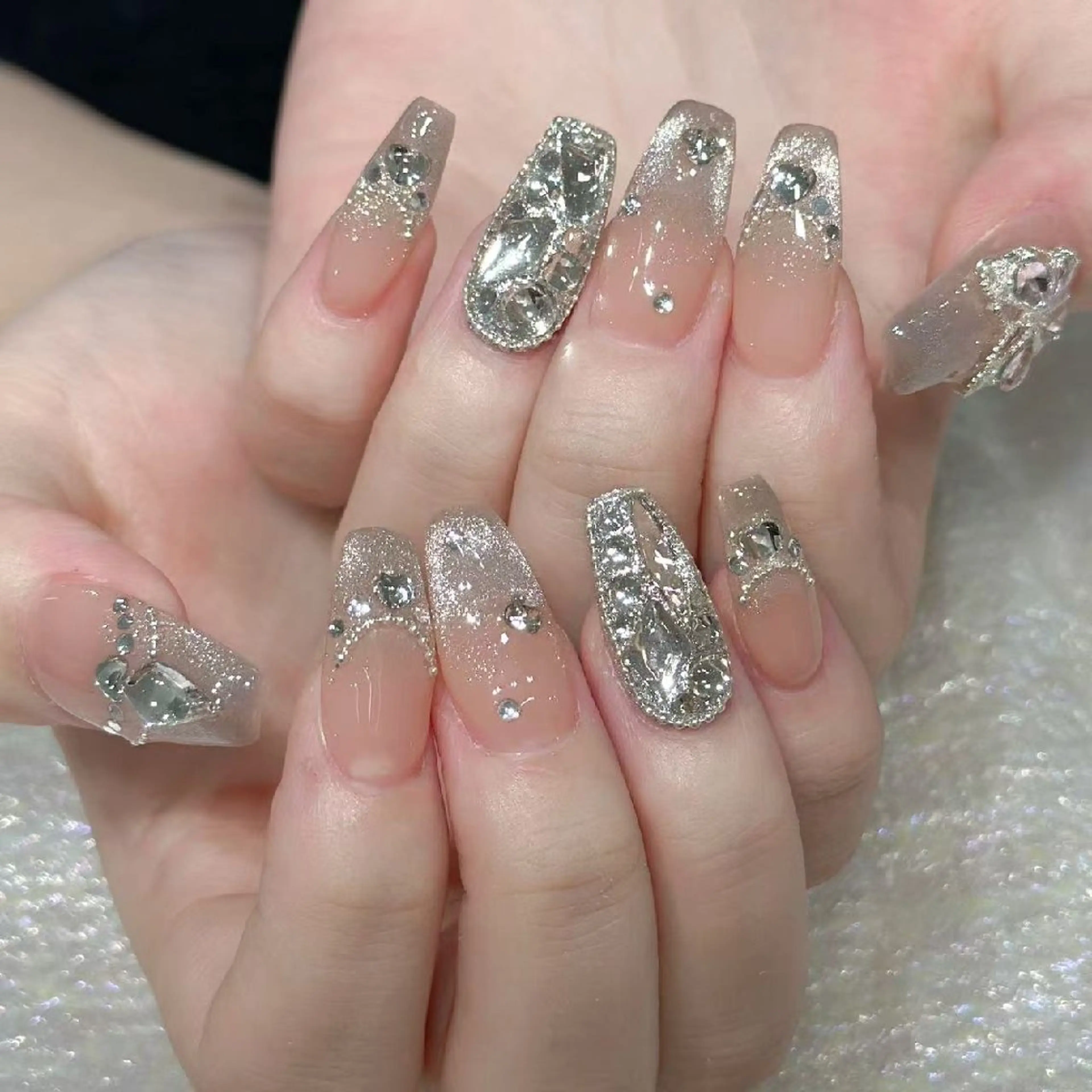 ネイル ハンドネイル Queens みなみのネイルデザイン