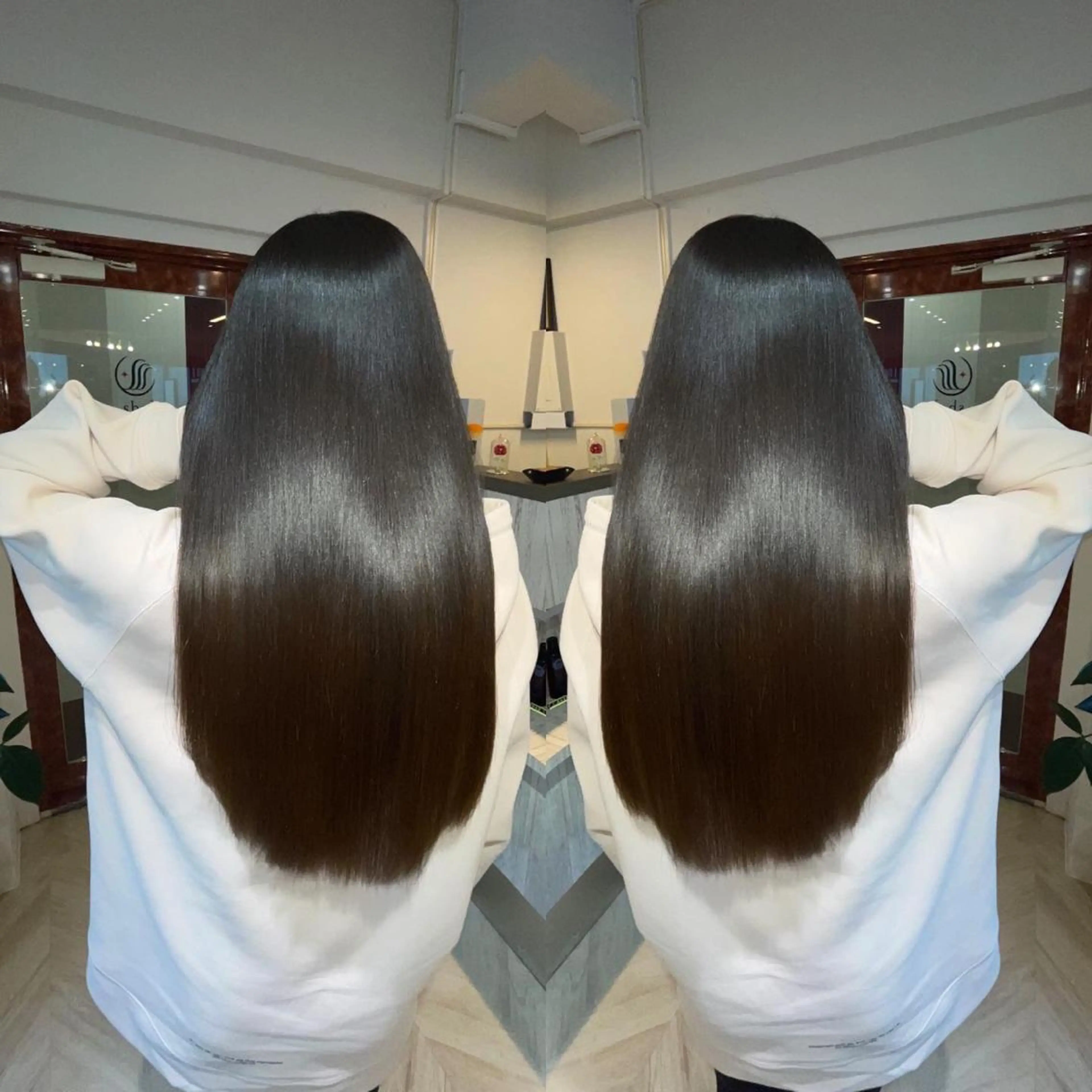 ロング カラー she2.新宿 Shotoのヘアスタイル