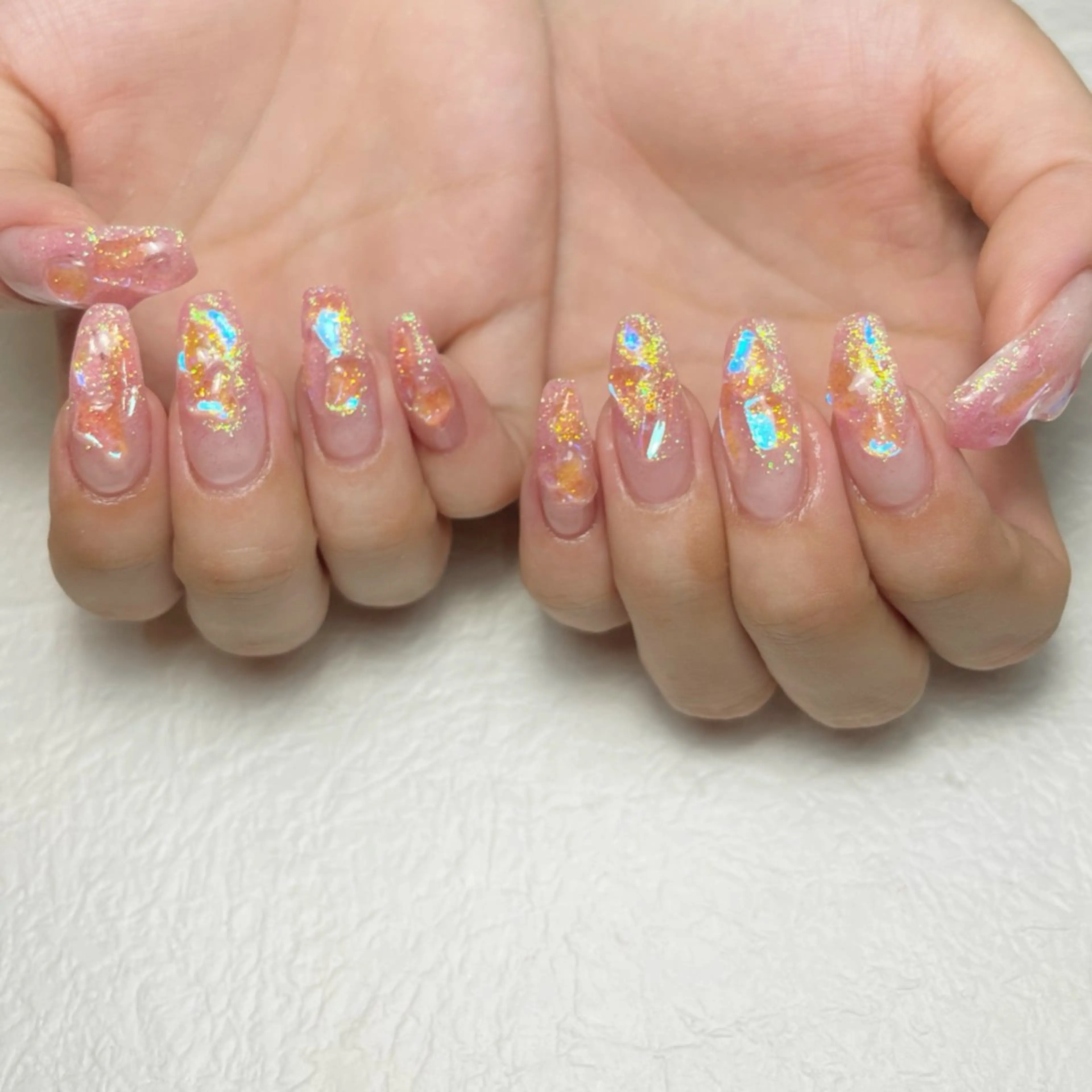 ネイル アートネイル オーロラネイル フットネイル ジェルネイル キラキラネイル ハンドネイル Y nail なんば堀江店のネイルデザイン