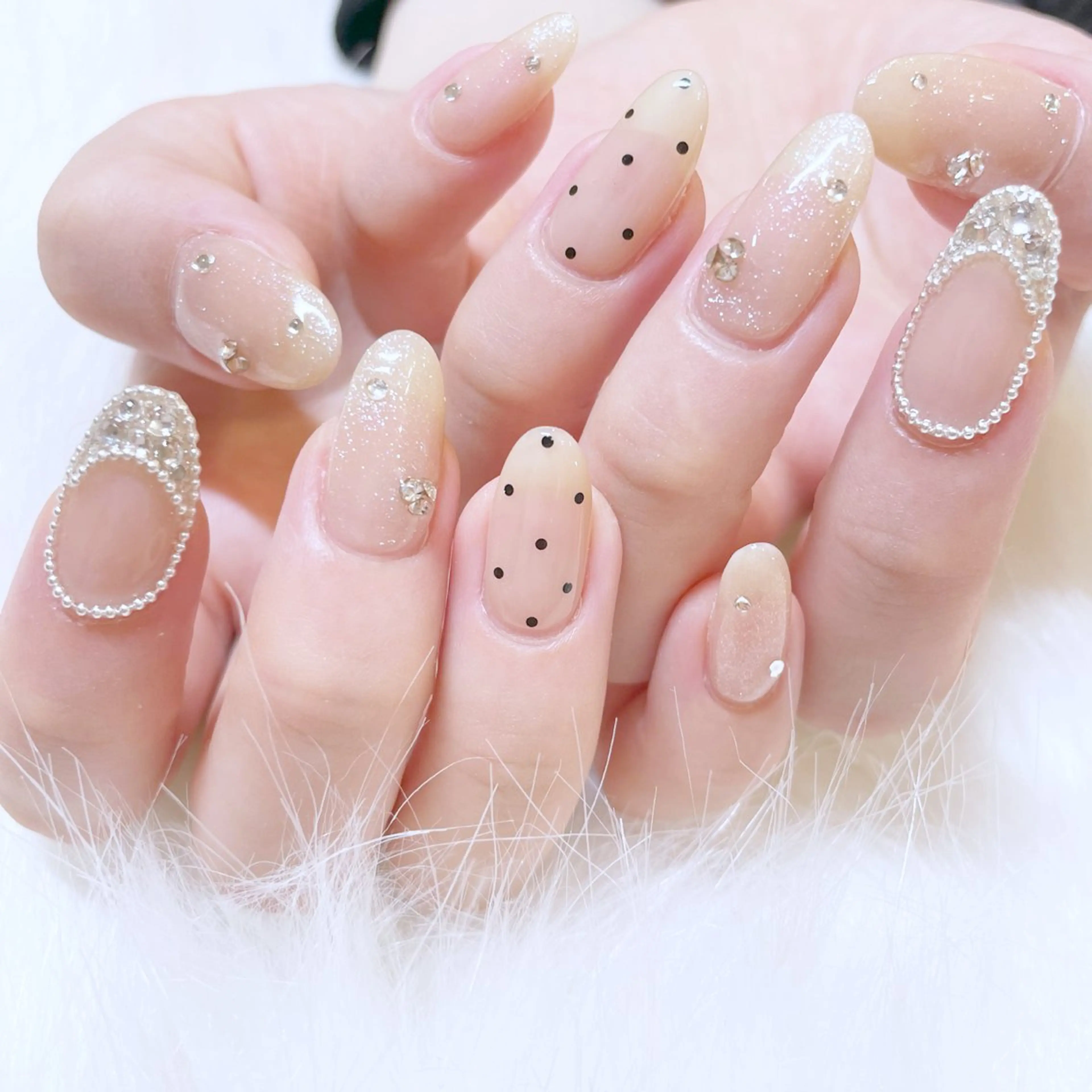 ネイル ハンドネイル Surya LANKA所属・SuryaLANKA yunaのネイルデザイン