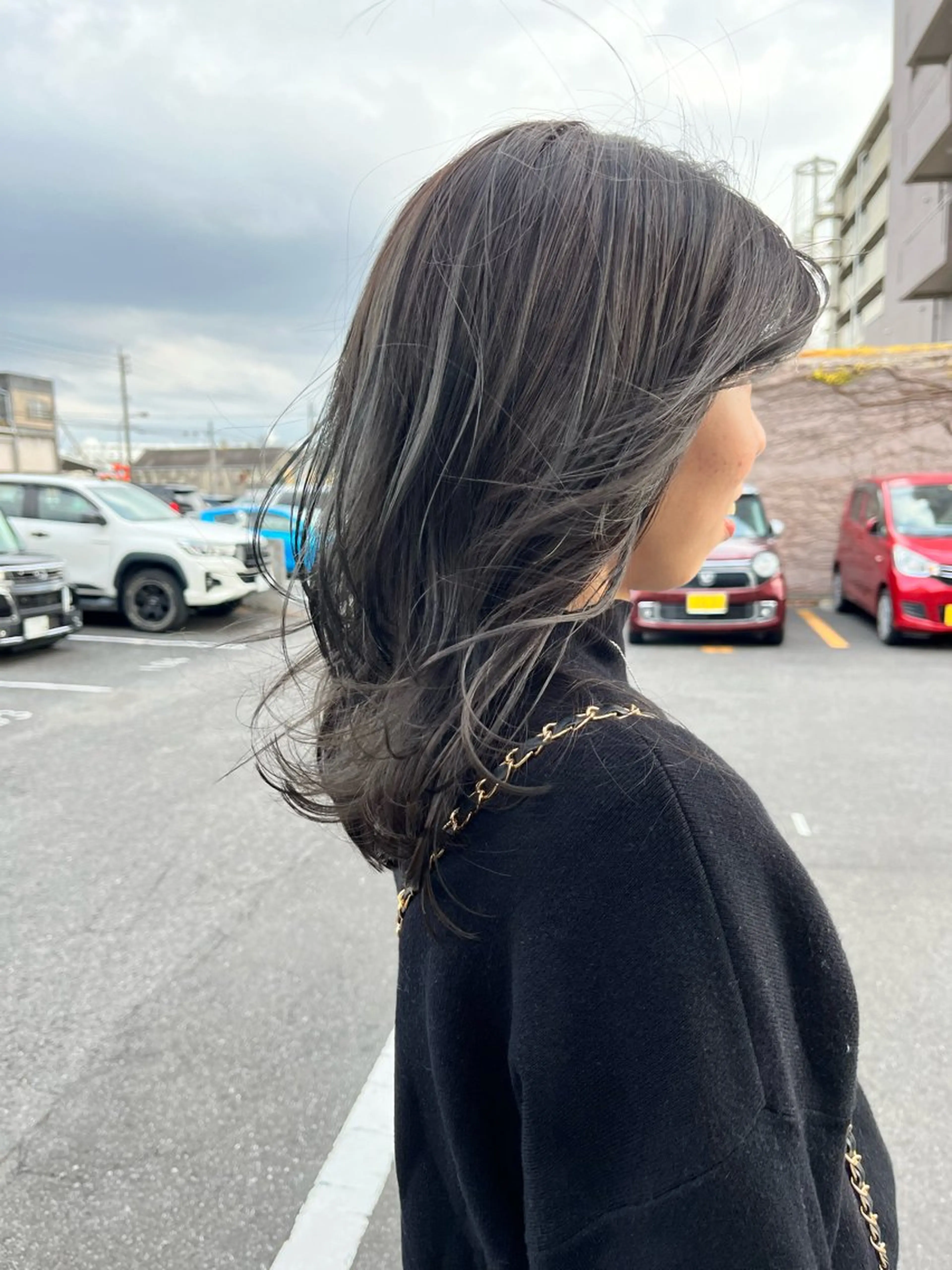 ミディアム カラー Mariana雛/ ブリーチ/ハイライトのヘアスタイル