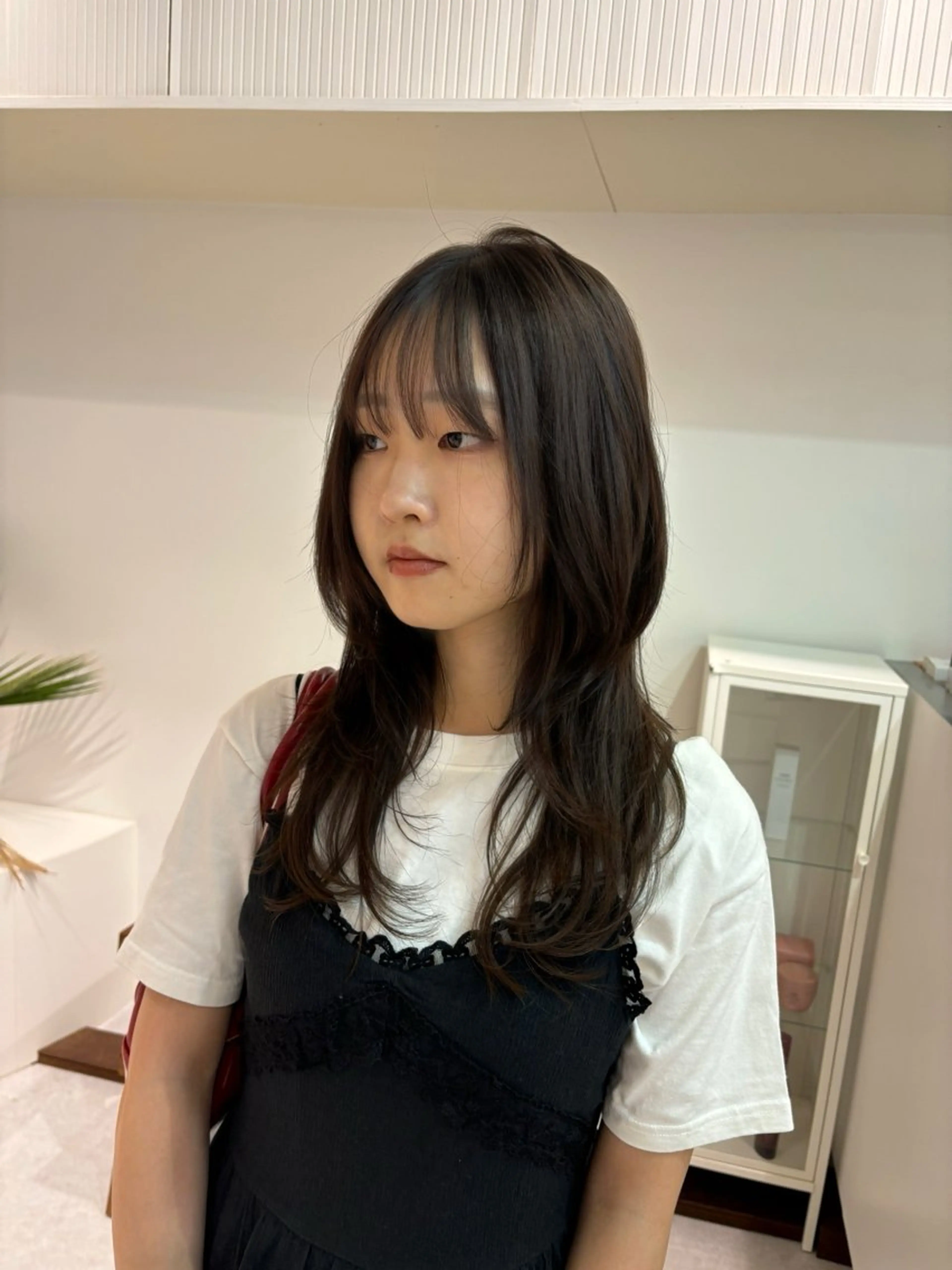 ロング カラー ハッシュカット 韓国風ヘア レイヤーカット カット ヘアカラー トリートメント レイヤーカット🎀 kanaのヘアスタイル