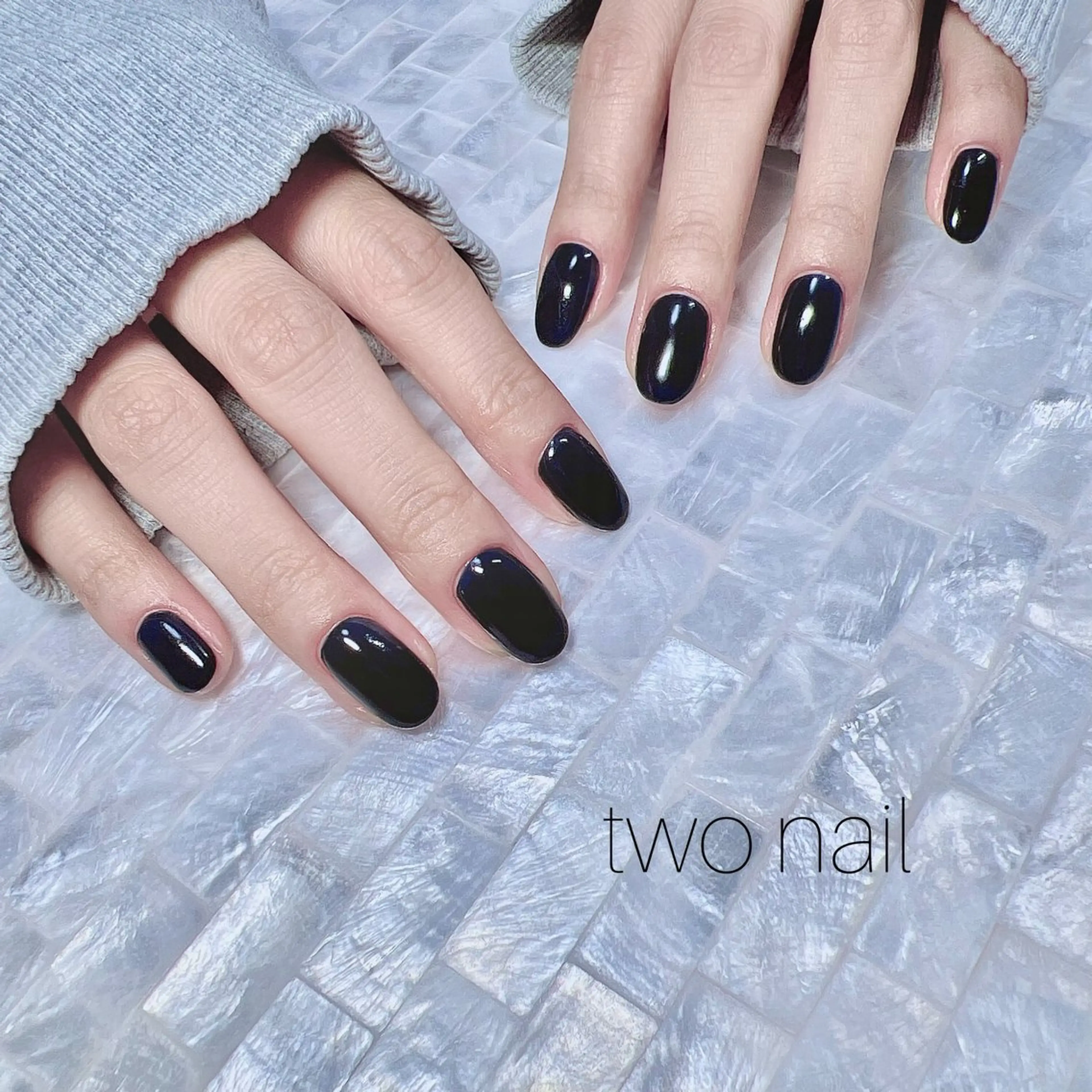 ネイル ネイルチップ ホワイト ハンドネイル two nailのネイルデザイン