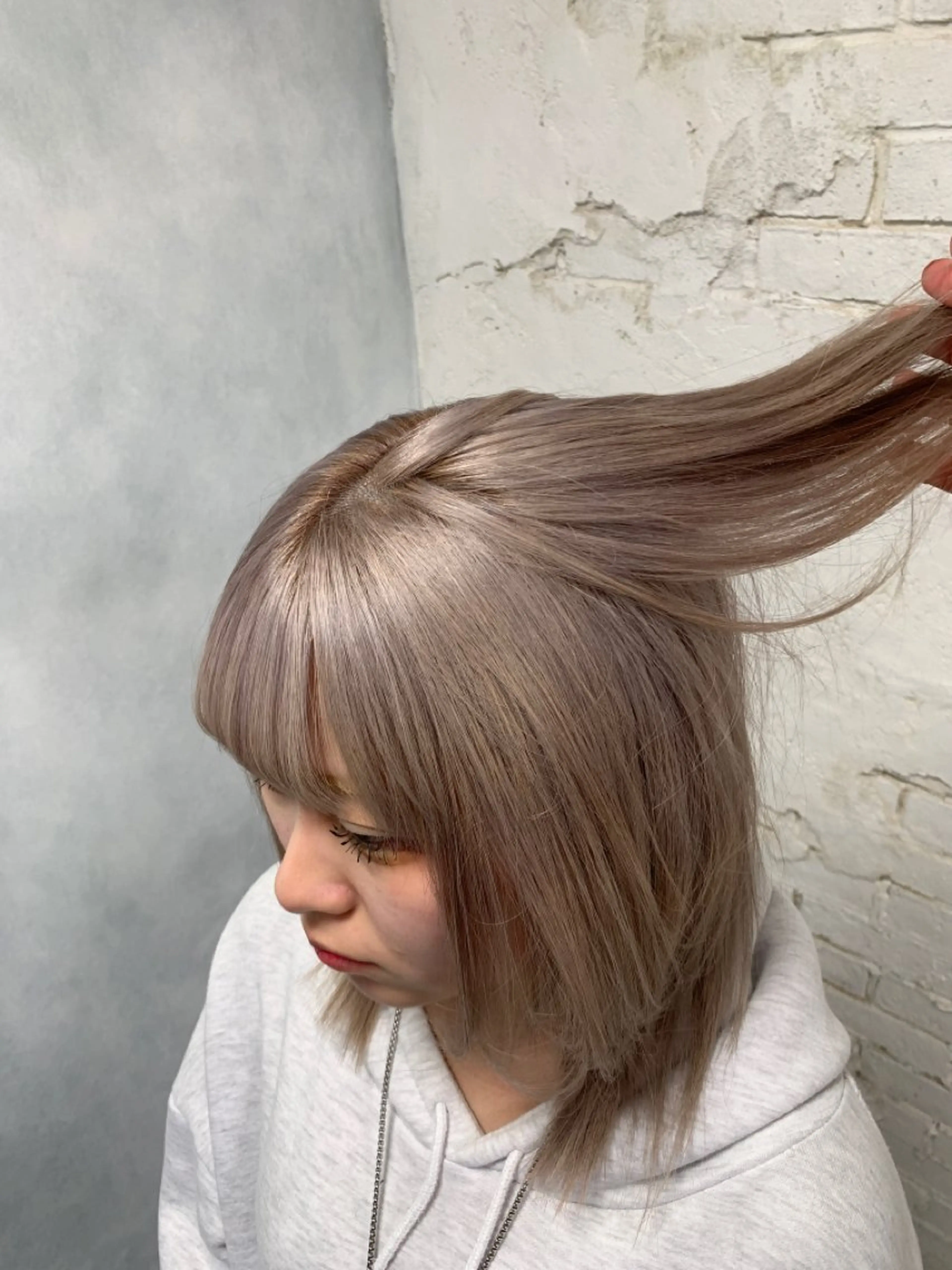 ミディアム カラー グレージュ 🌈難波🌈ベージュ カラー【ヒロム】のヘアスタイル