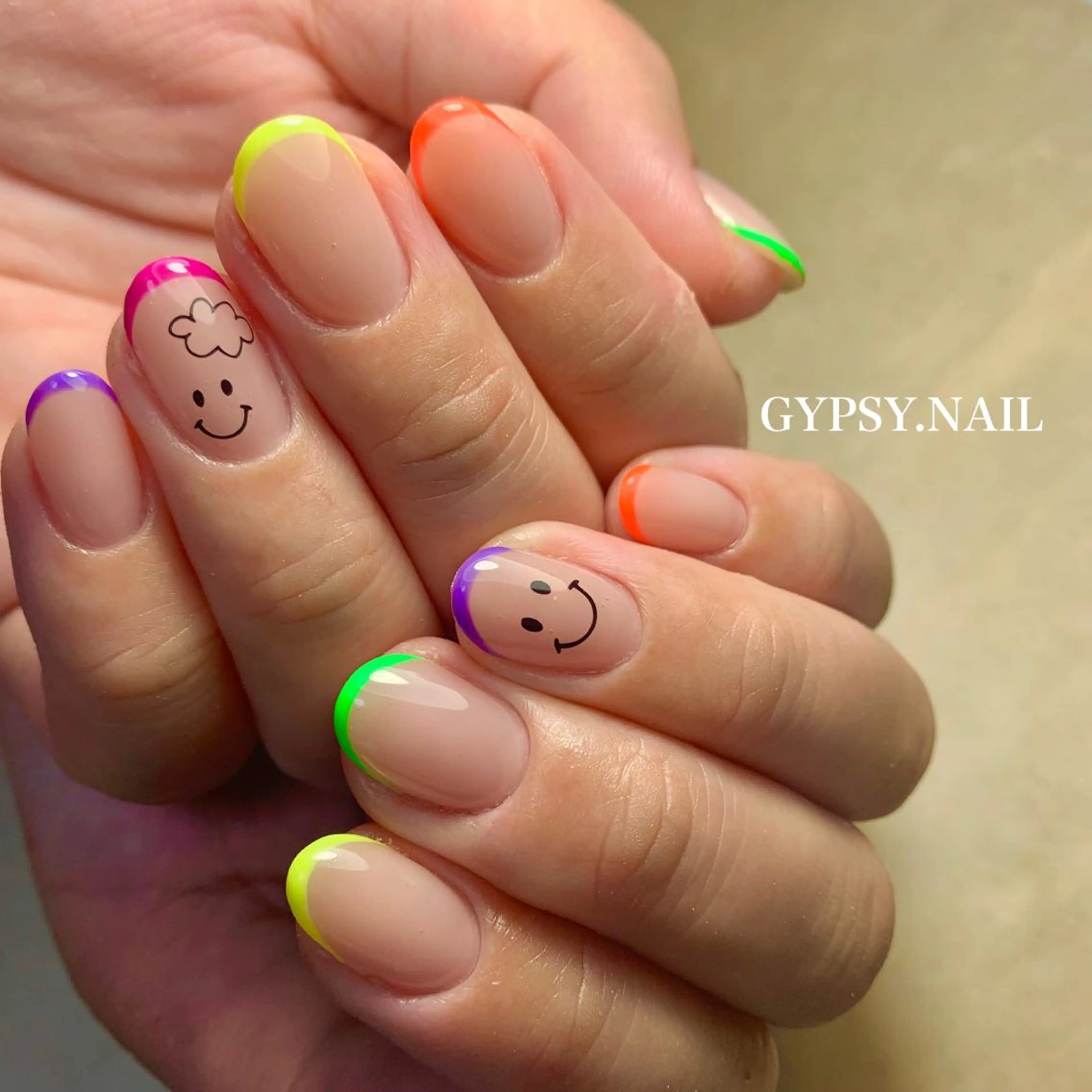 ネイル GYPSY.NAIL所属・GYPSY.NAIL akariのネイルデザイン