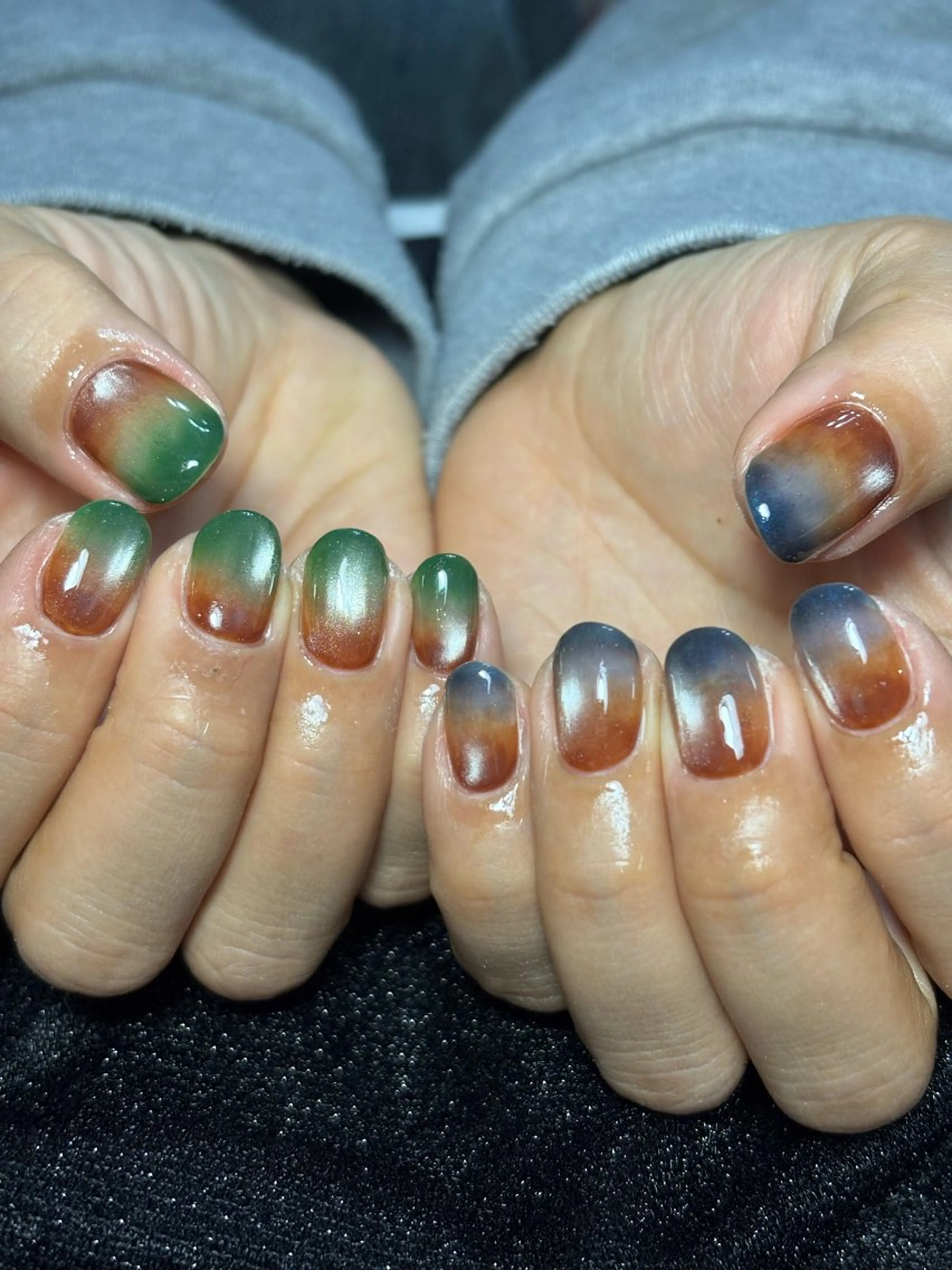 ネイル ハンドネイル フットネイル ✴︎ Delightのネイルデザイン