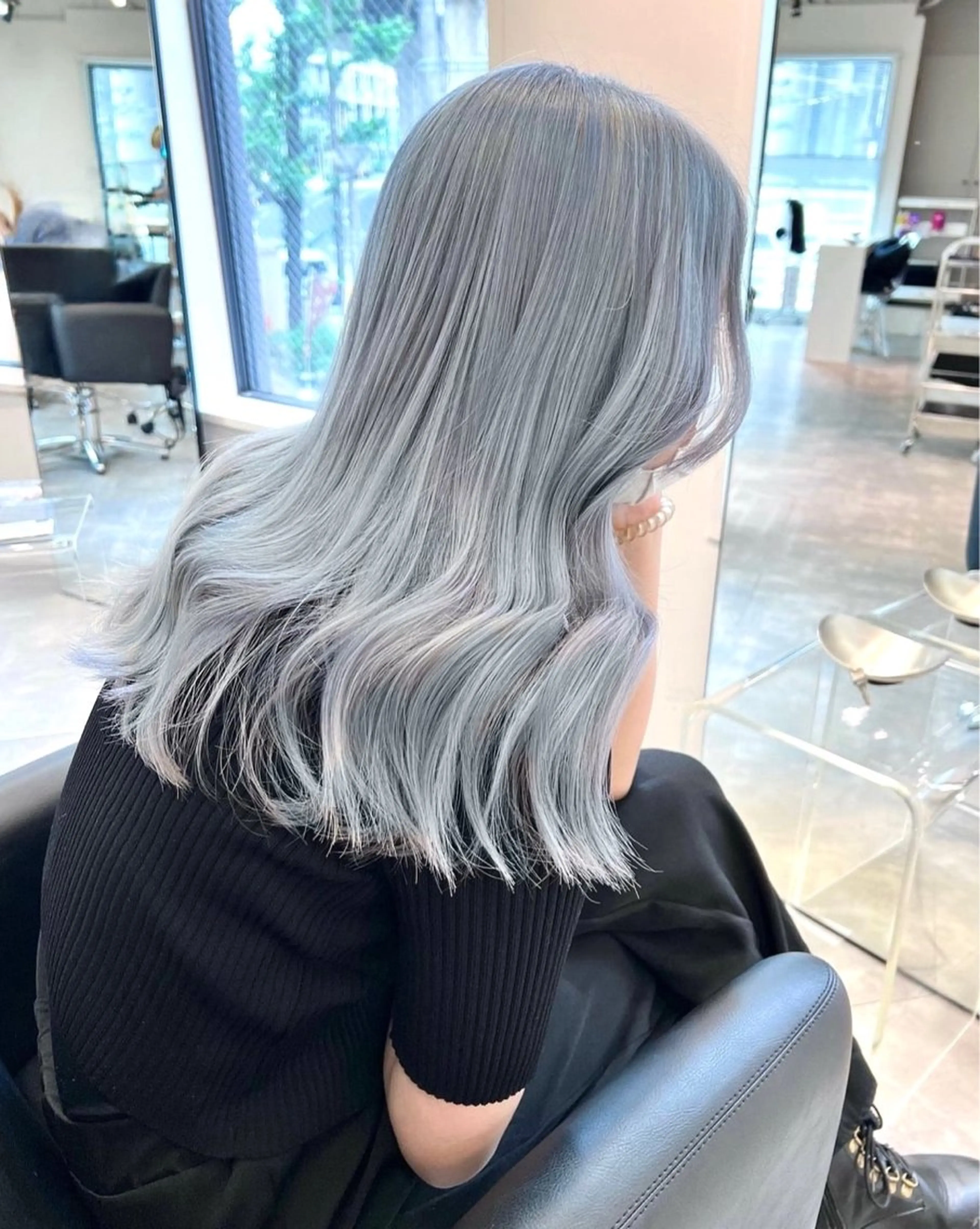 ロング ヘアカラー トリートメント 大阪ヘアカラー ブリーチmarinaのヘアスタイル