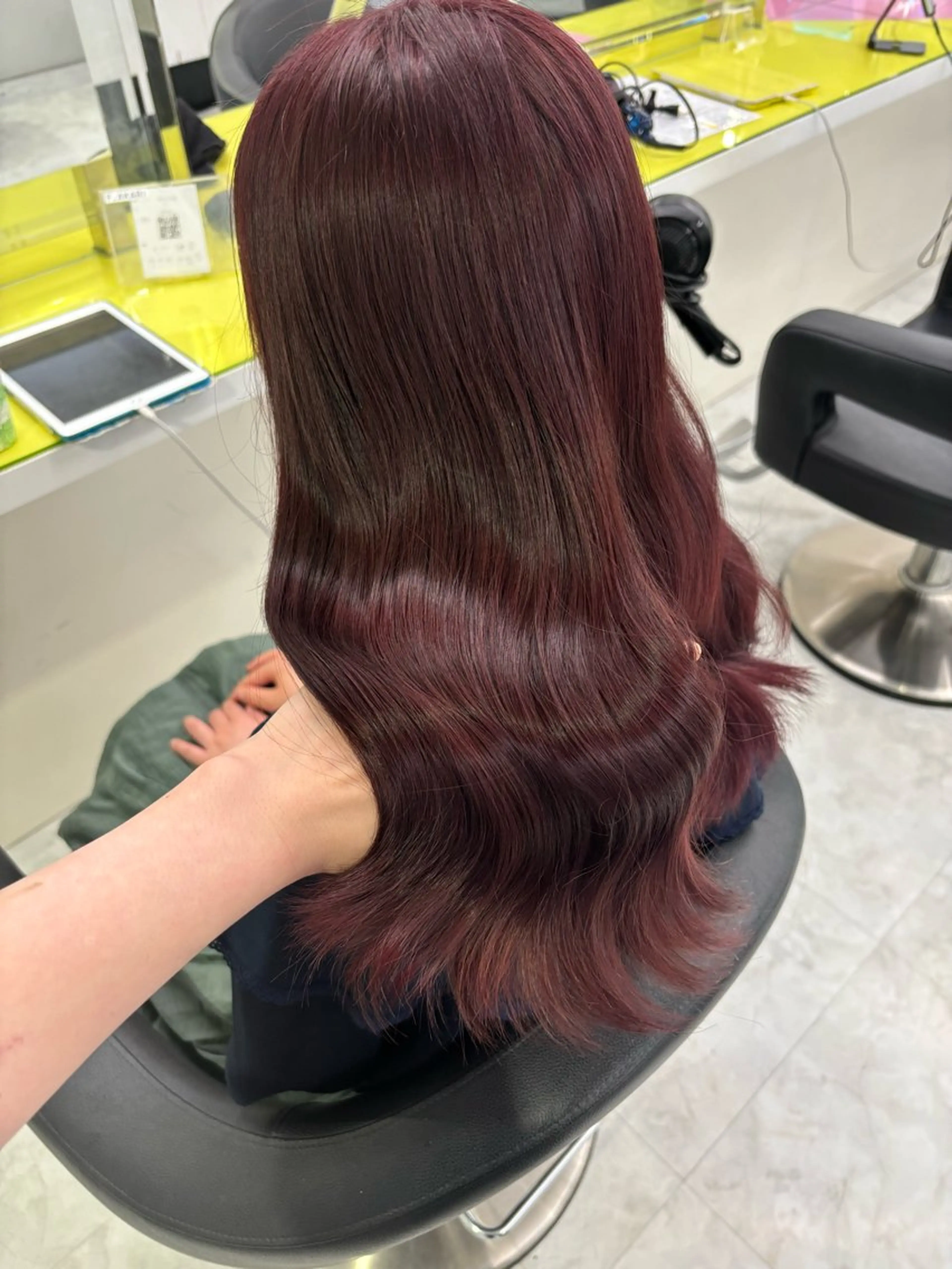 セミロング ヘアカラー トリートメント ヘアセット ブリーチなし暖色 💗AKARI💗のヘアスタイル