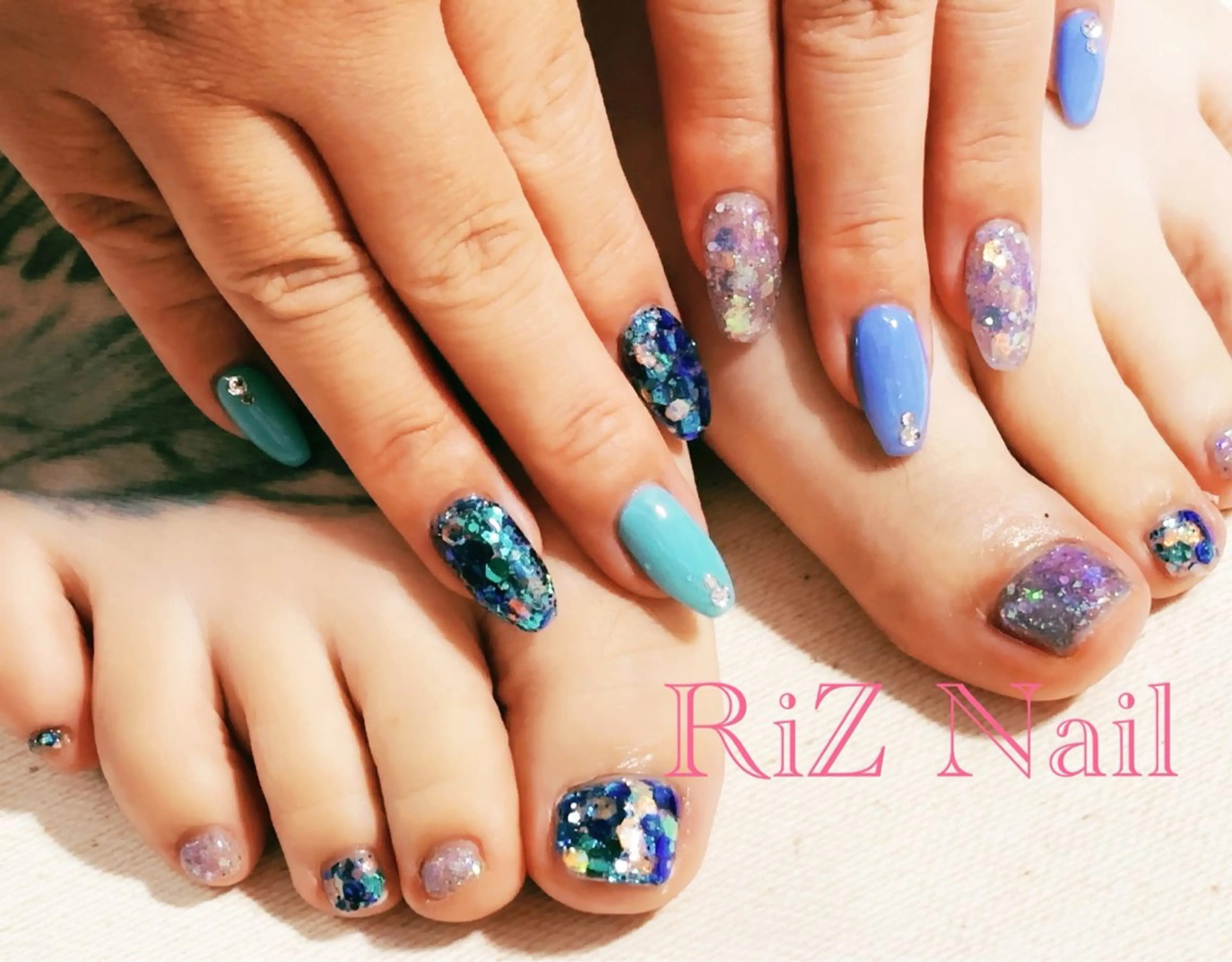 ネイル フットネイル RiZ nail salonのネイルデザイン