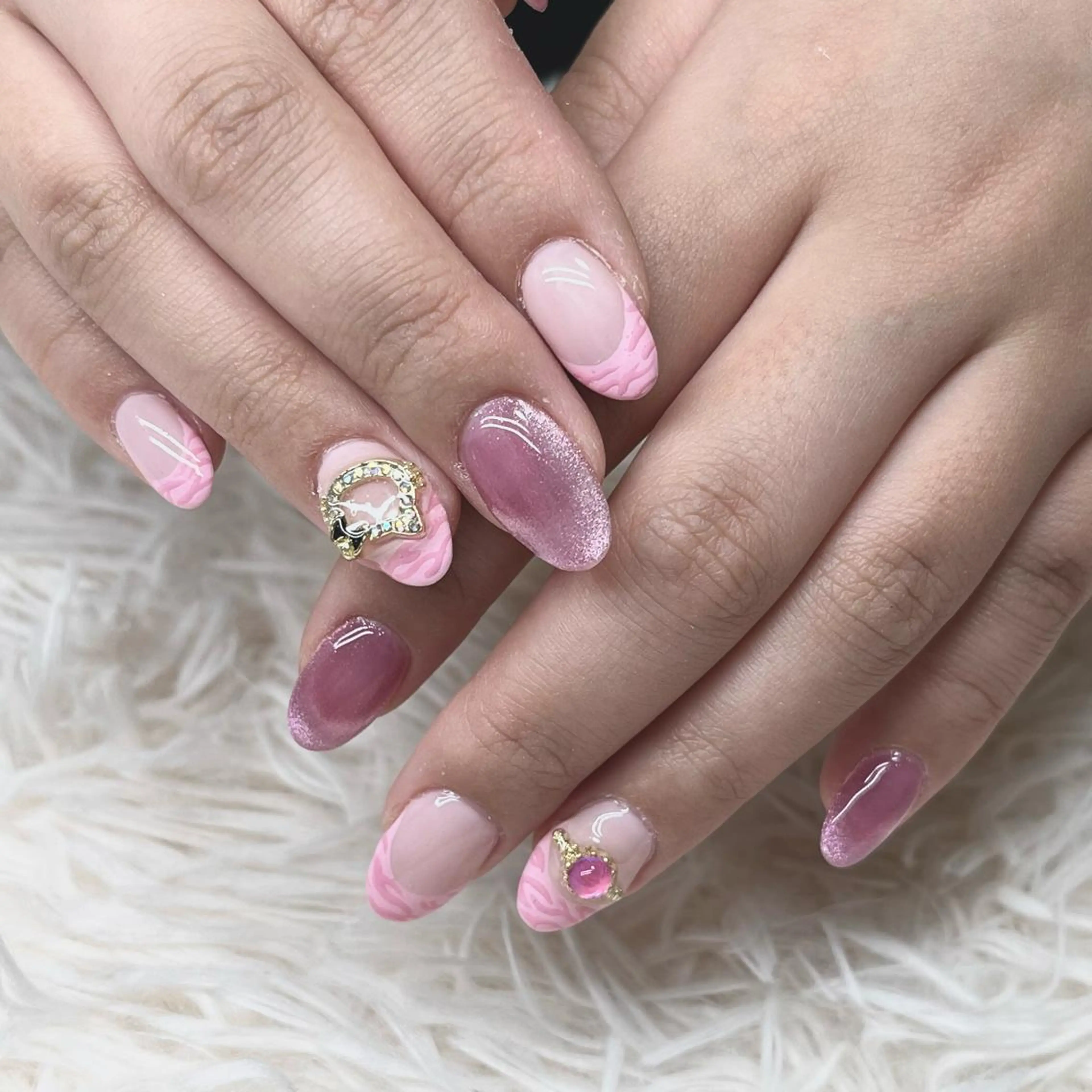 ネイル アートネイル クリアネイル フレンチネイル ジェルネイル ガラスフレンチ 🐕🦺Yappy 💗A-tanのネイルデザイン