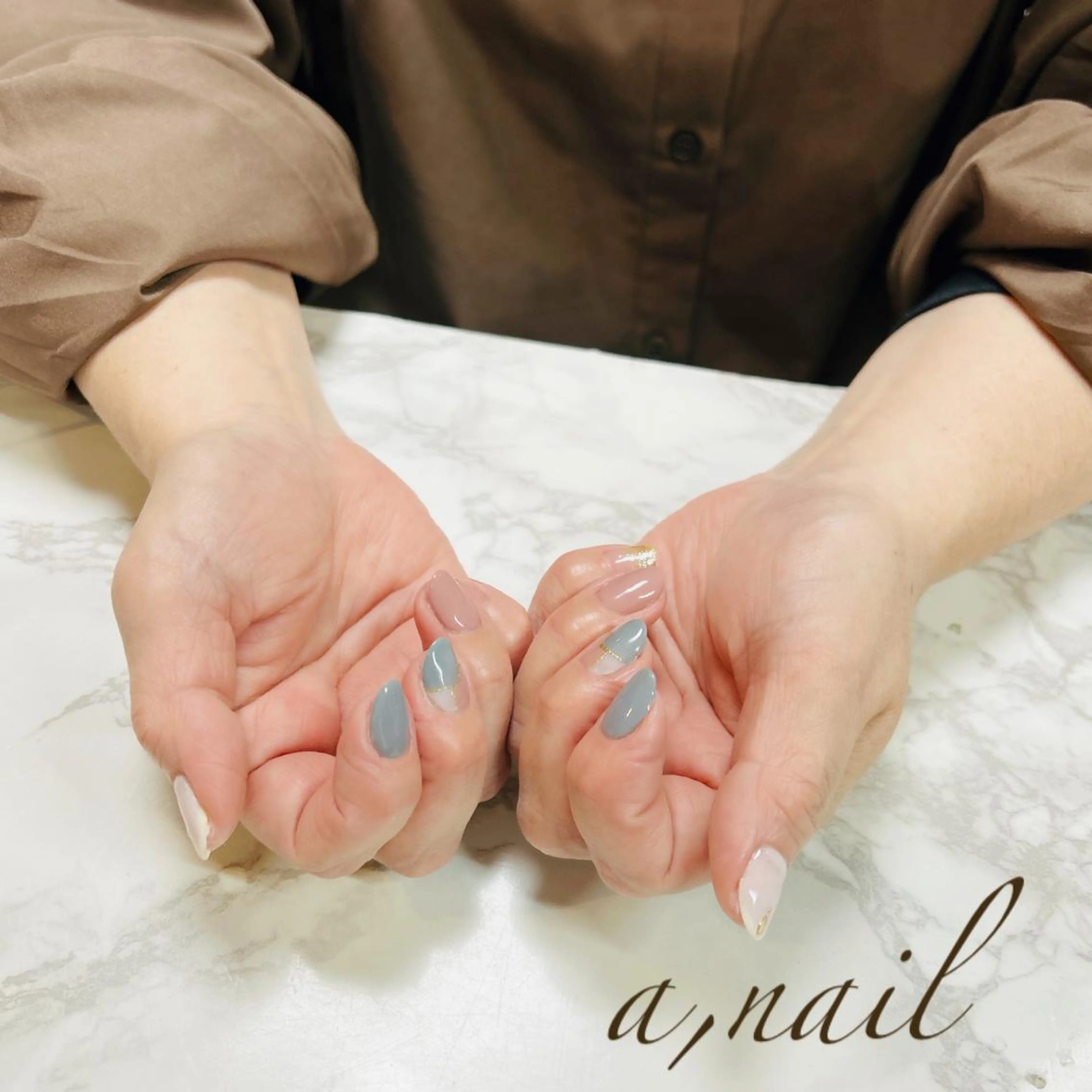 ネイル ジェルネイル グラデーション ラメ(グリッター) ラメグラデーション ワンカラーネイル ネイルサロン エーネイルのネイルデザイン