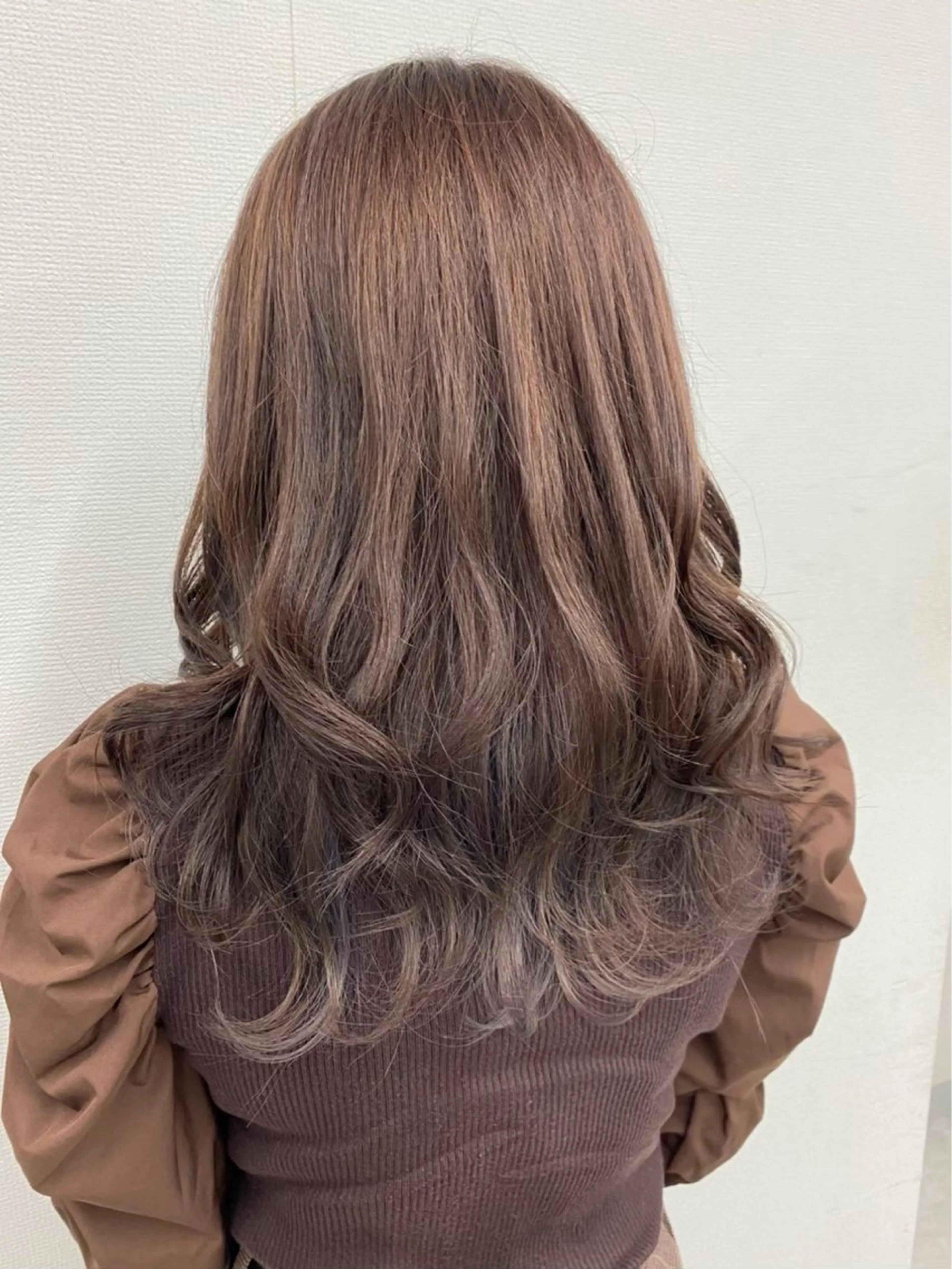 ロング 渡邉 凜乙のヘアスタイル