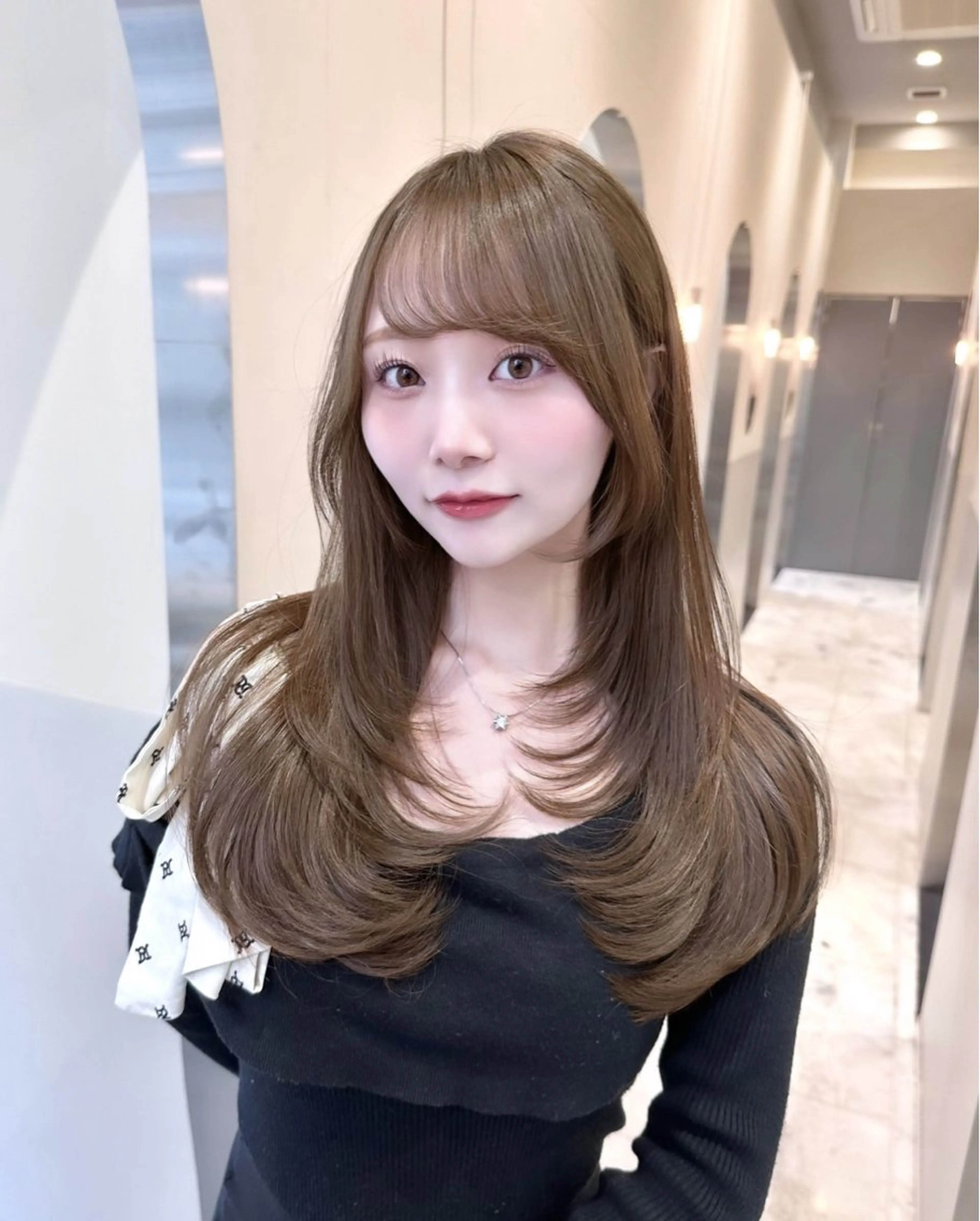 ロング カラー カット ヘアカラー トリートメント ヘアセット IVE所属・ブリーチなし／ ベージュ🌿/土淵遼のヘアスタイル
