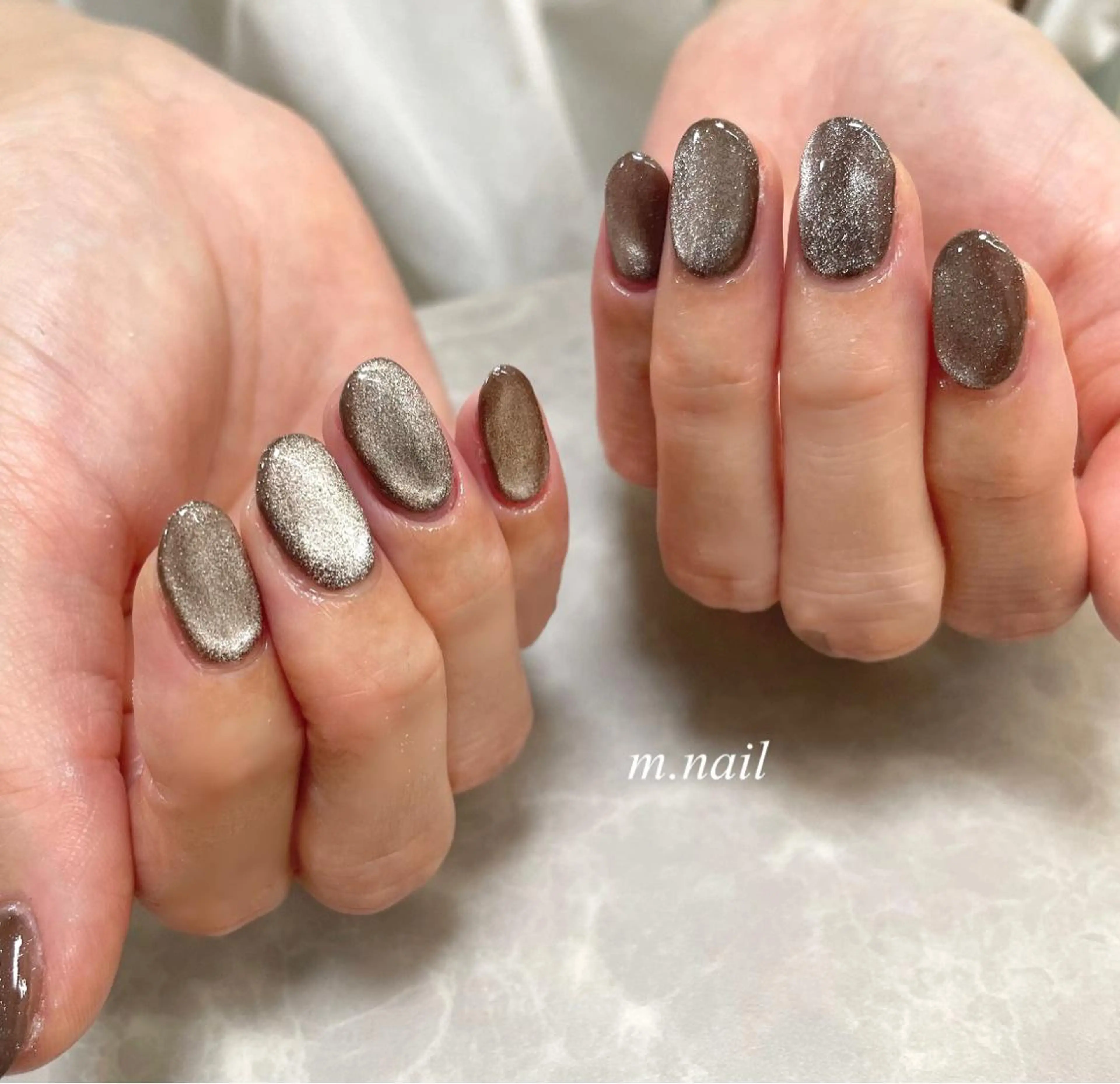 ネイル アートネイル ブルー マグネットネイル ニュアンスネイル オフィスネイル m.nail salonのネイルデザイン