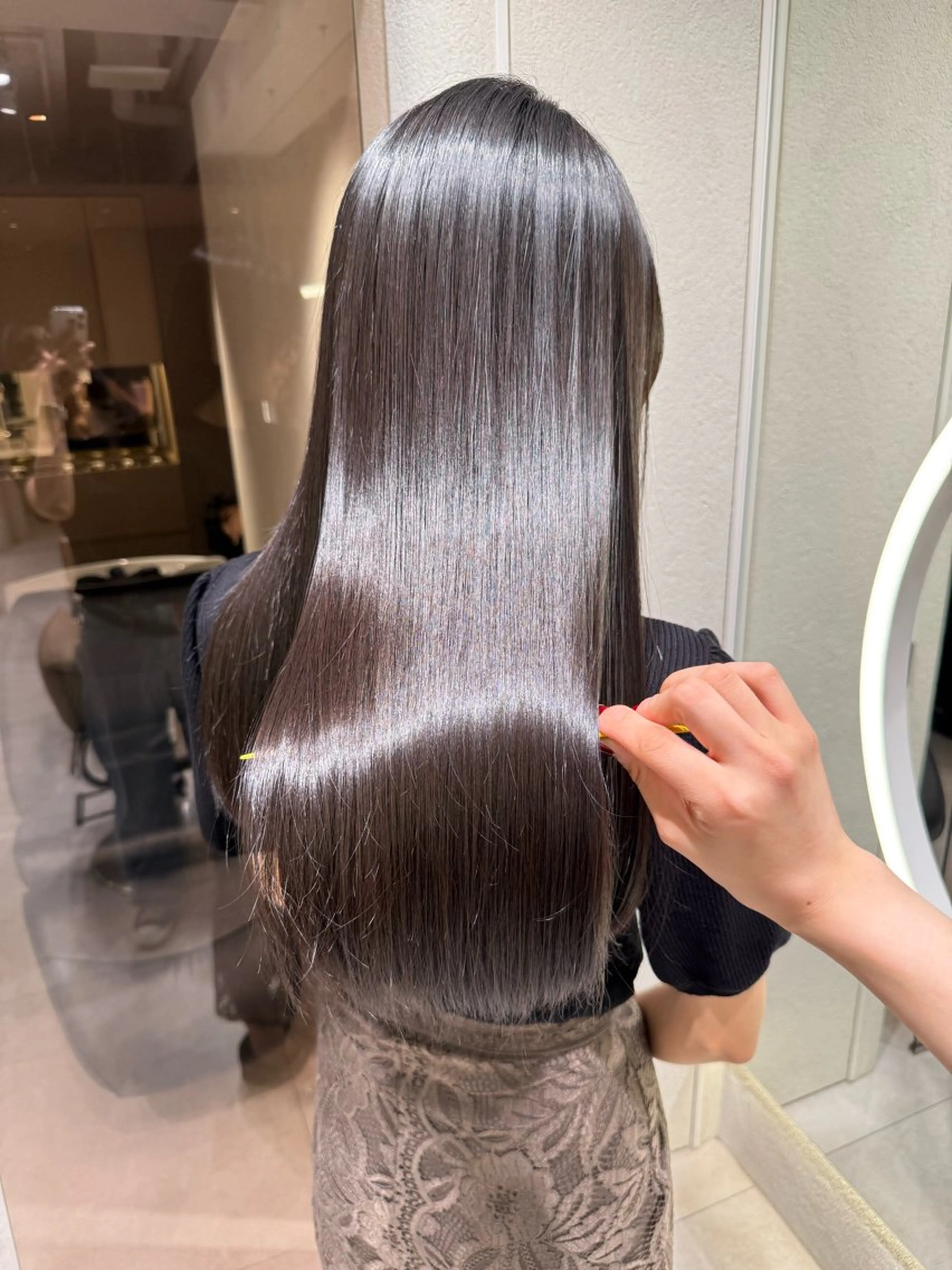 【✨艶髪✨】髪質改善トリートメント+シャンプーブローの写真