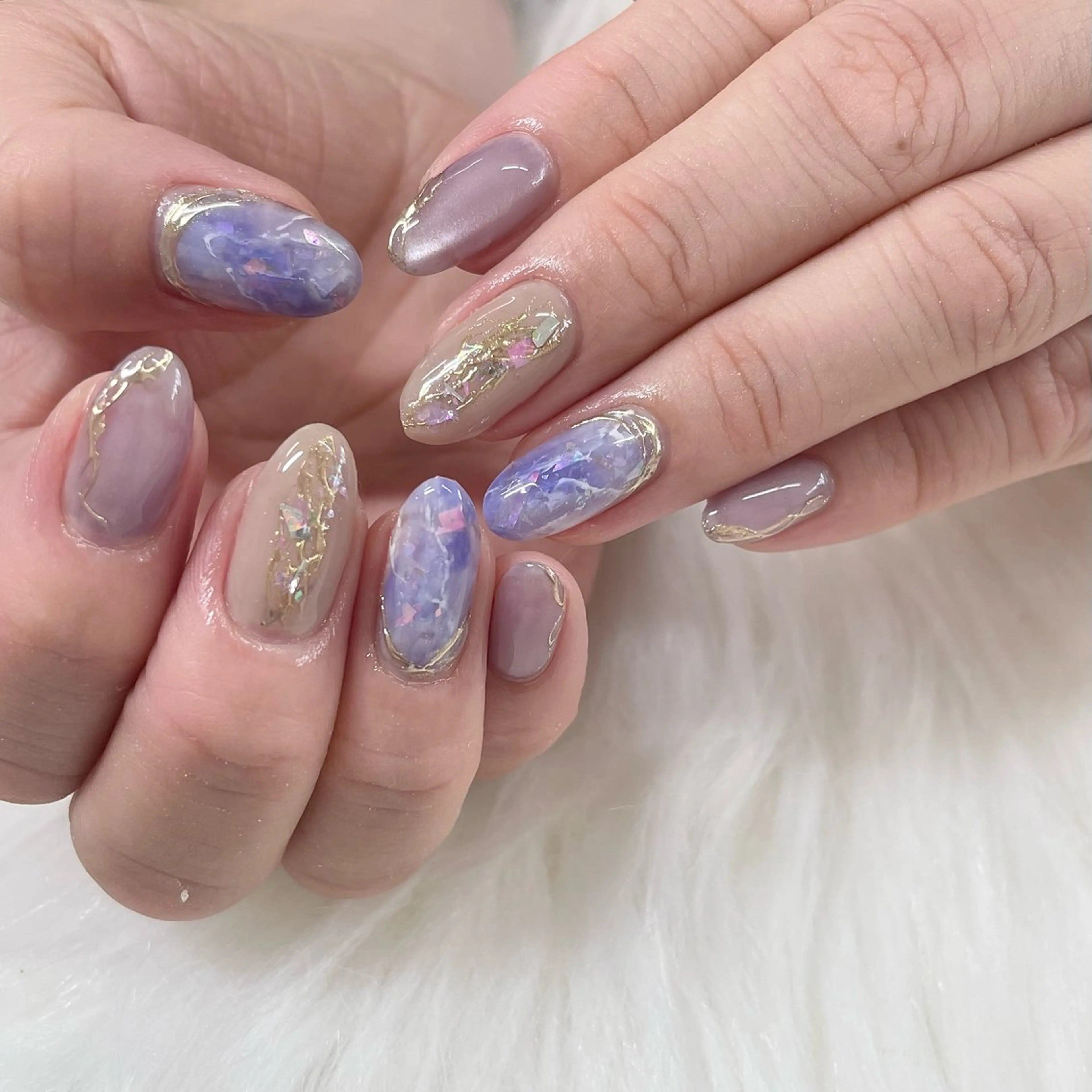 ネイル ジェルネイル 大理石ネイル(マーブル) パープル ハンドネイル JFYnail所属・昭和町ネイル 𝘯𝘢𝘮𝘪のネイルデザイン