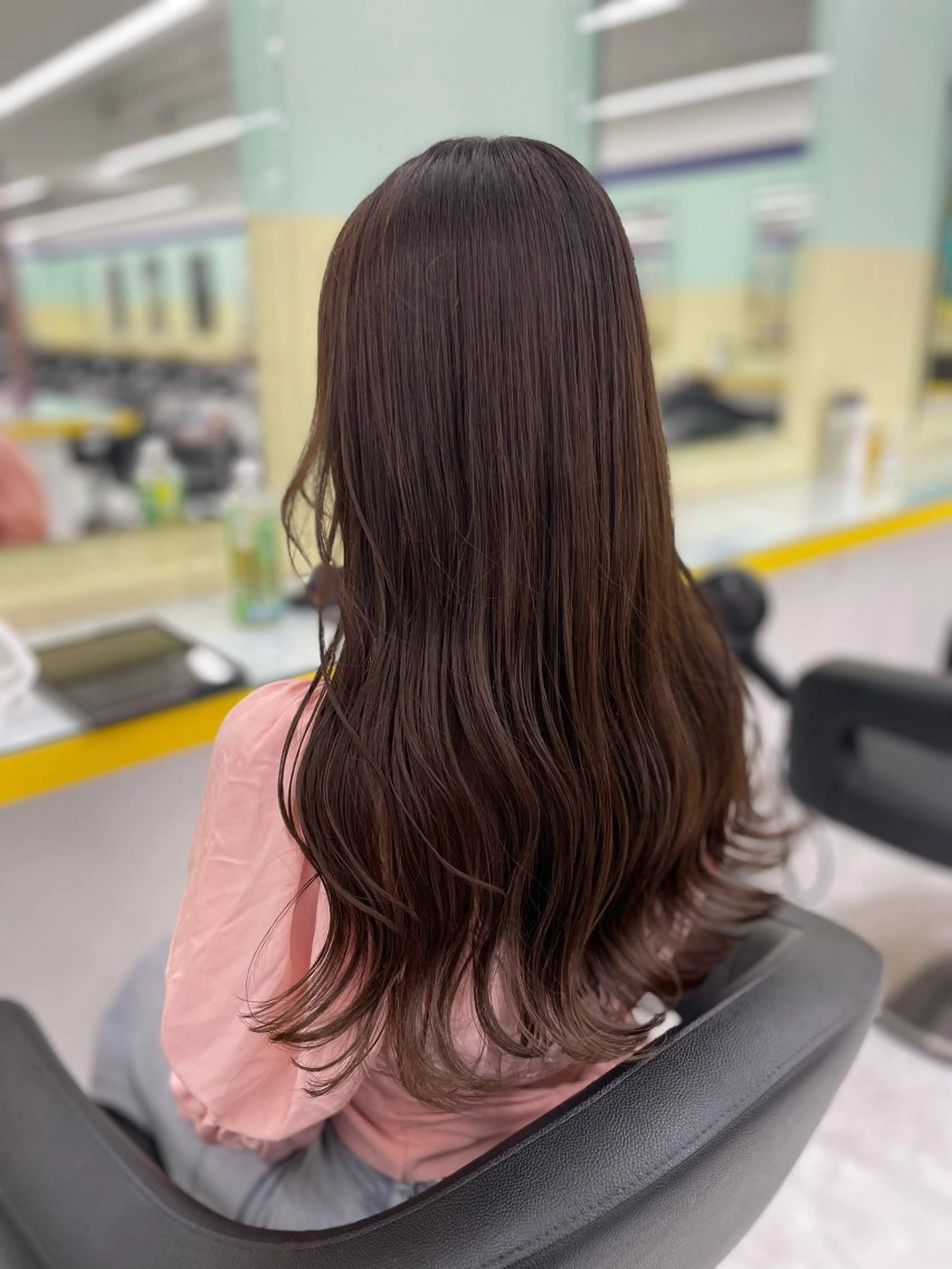 セミロング カラー ヘアアレンジ カット ヘアカラー トリートメント ☁️縮毛矯正✖️ 透明感☁️りくのヘアスタイル
