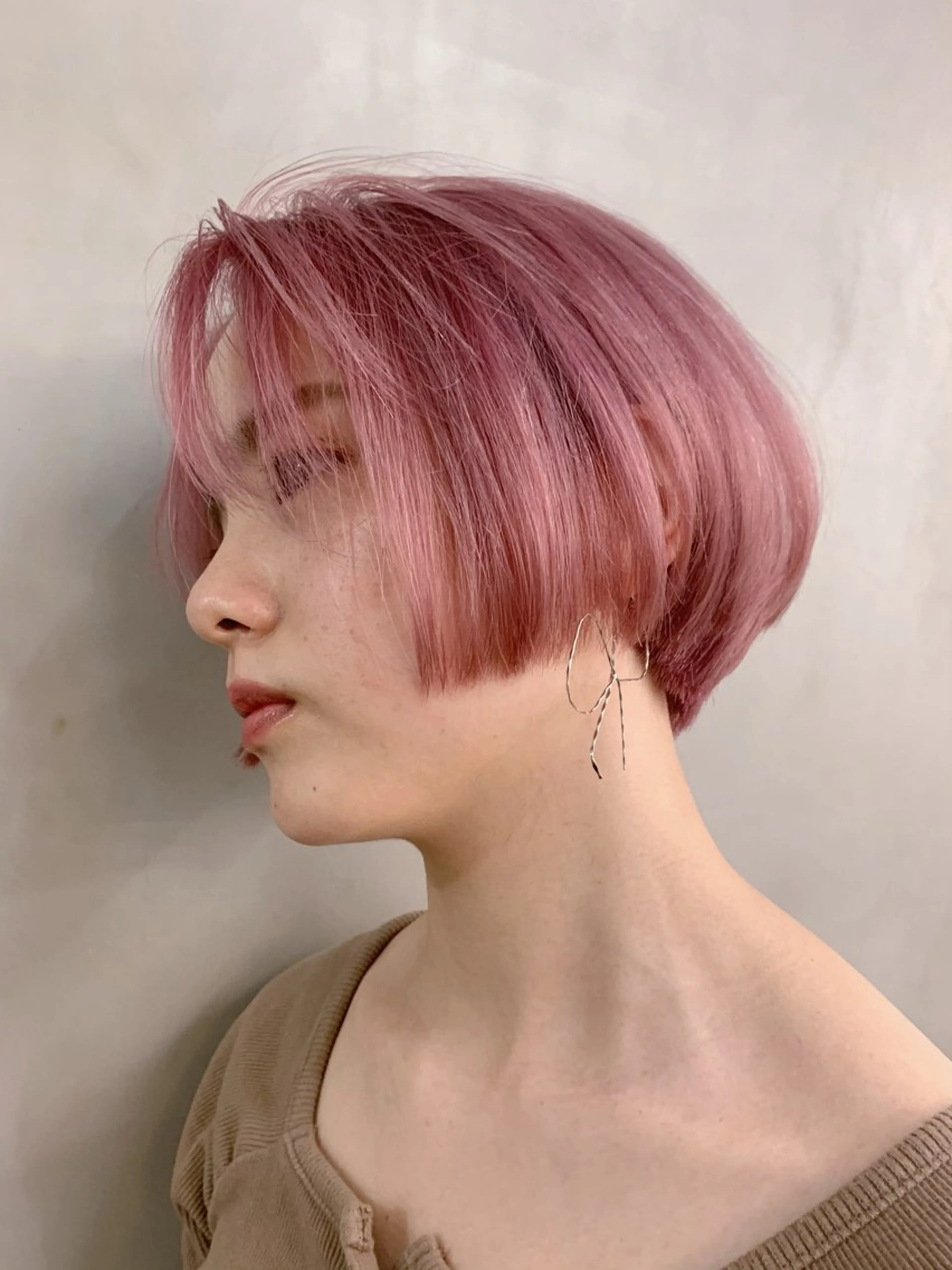 ショート カラー カット ヘアカラー Ellen by artina 新宿店所属・Ellen KEIのヘアスタイル