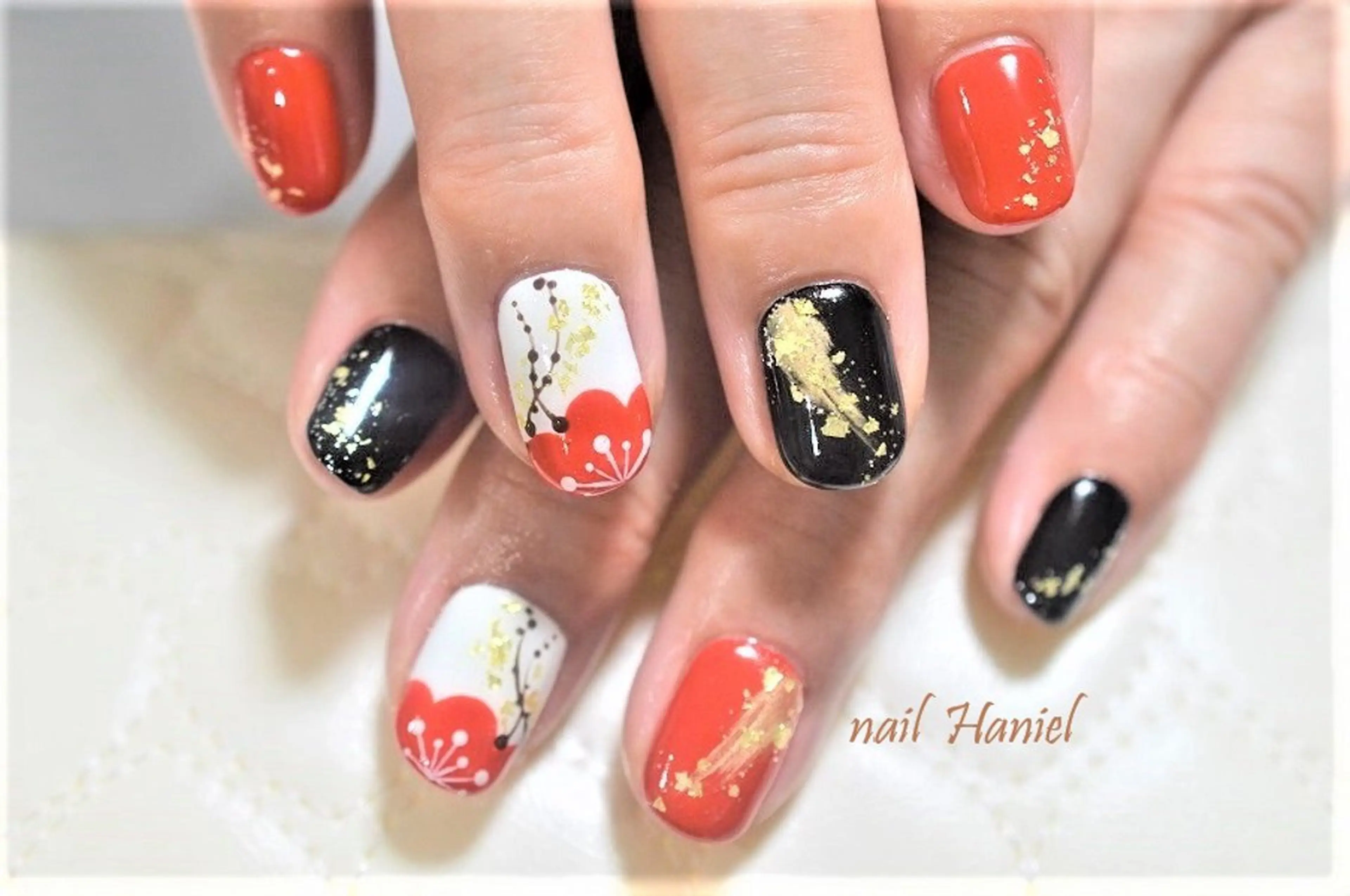 ネイル ジェルネイル オフィスネイル パラジェル 冬ネイル クリスマス ハンドネイル nail Haniel所属・半蔵門サロンハニエル 魅神 ちよのネイルデザイン