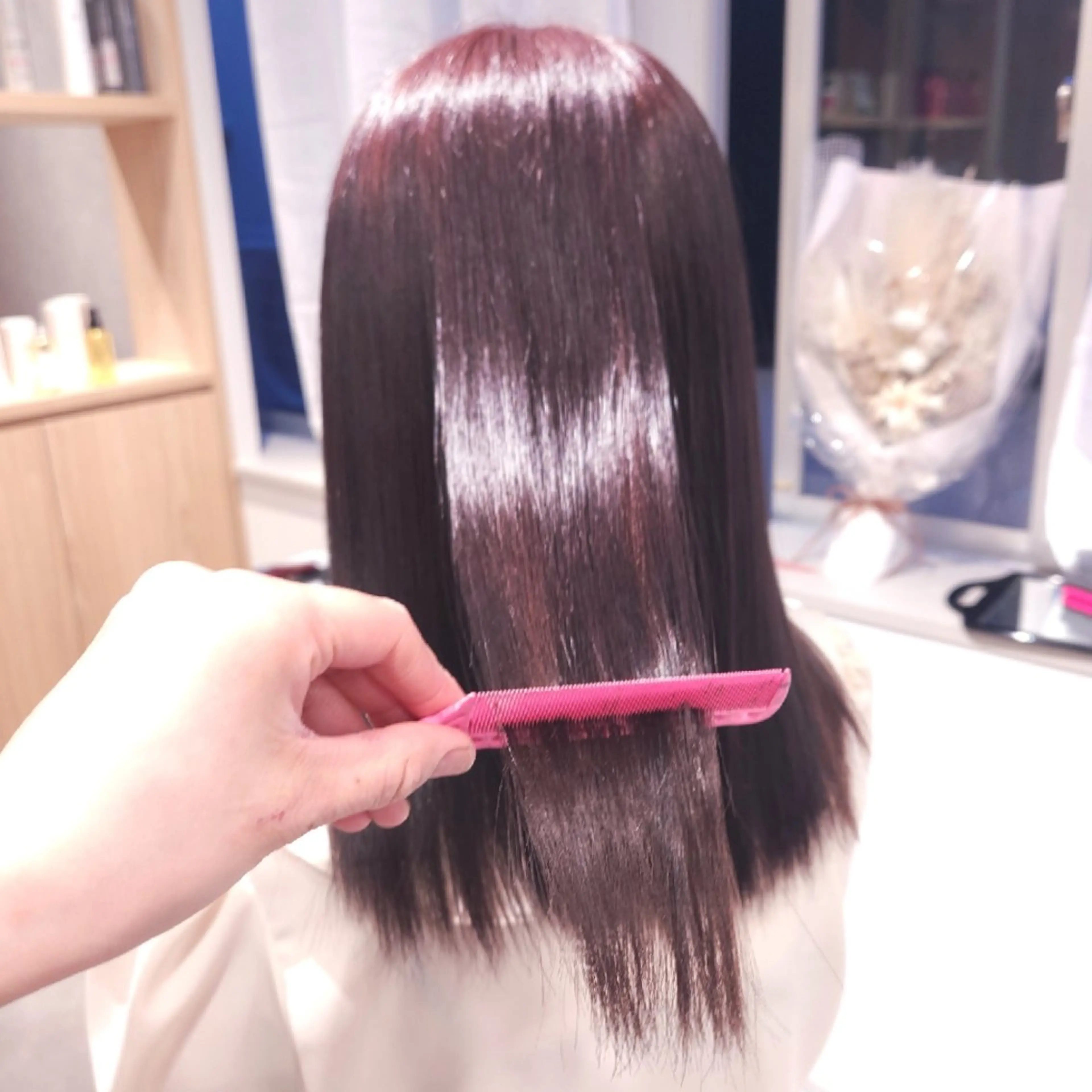 カラー カシス ピンクカラー 髪質改善 O.hair designers所属・シールエクステ🎀 ホシノ🕒ユウカのヘアスタイル
