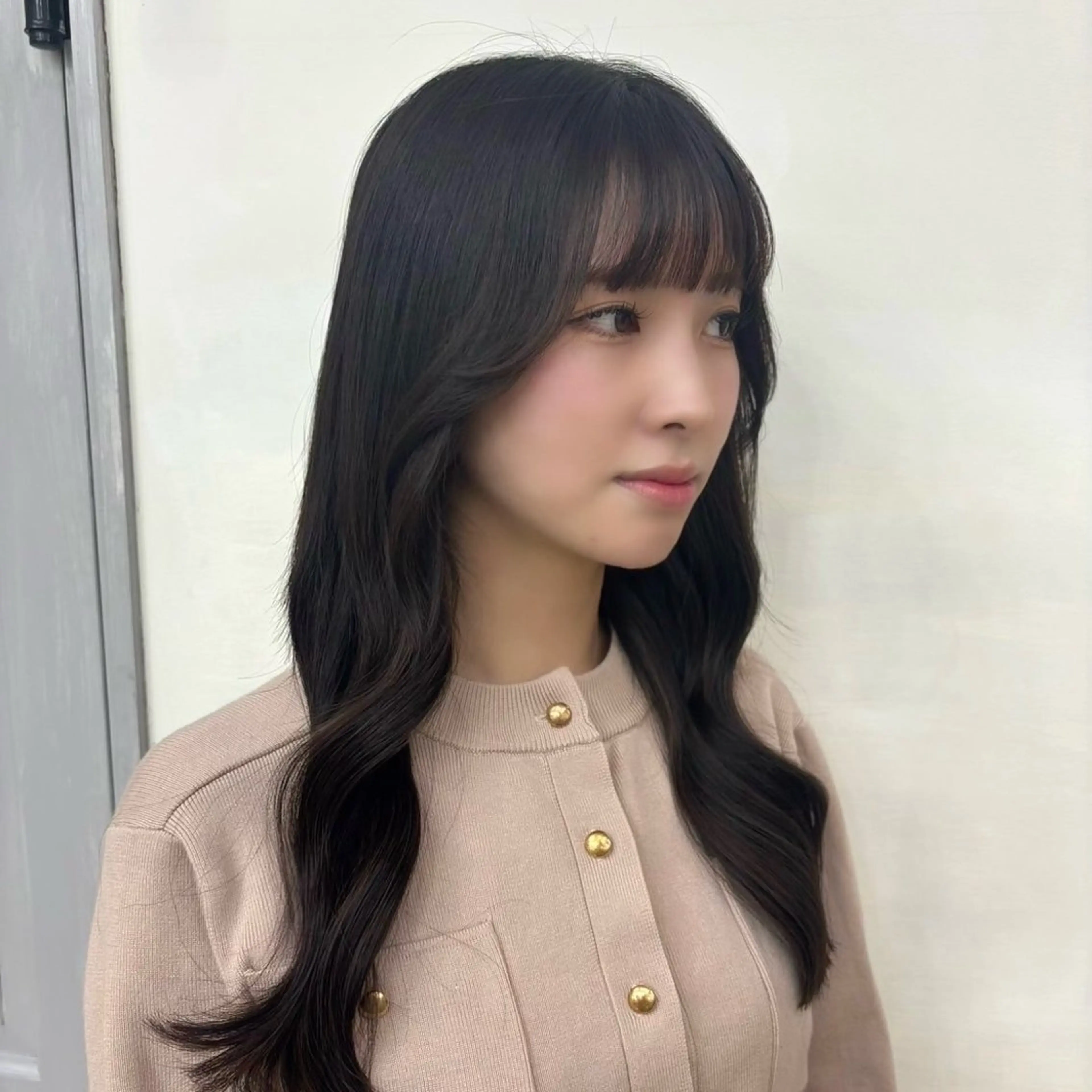 セミロング 髪質改善♡ 保坂汐音のヘアスタイル