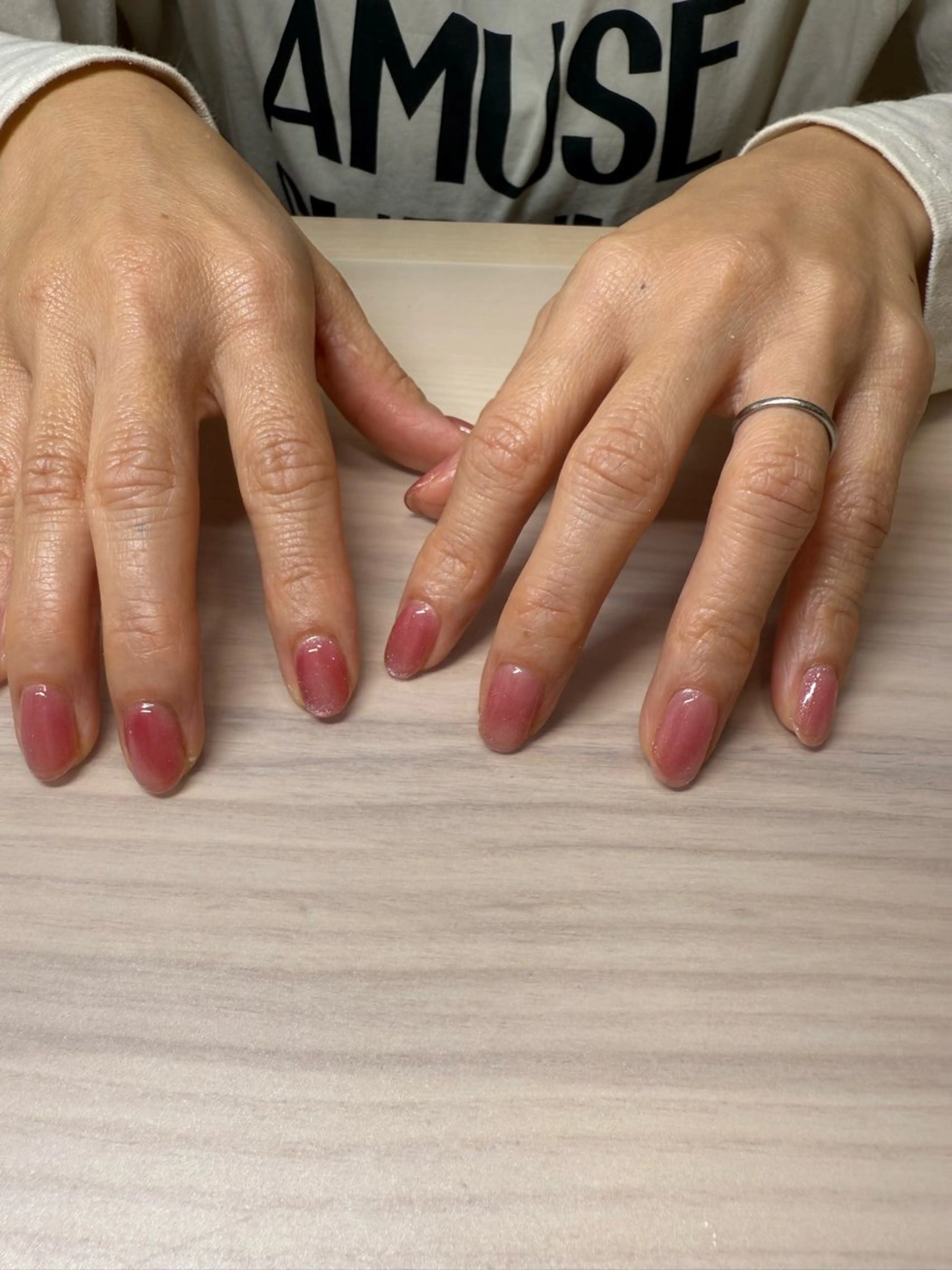 ネイル マグネットネイル ハンドネイル デ・アイム「nail salon MIMIPARUN」所属・ナリス化粧品 MIMIPARUNのネイルデザイン