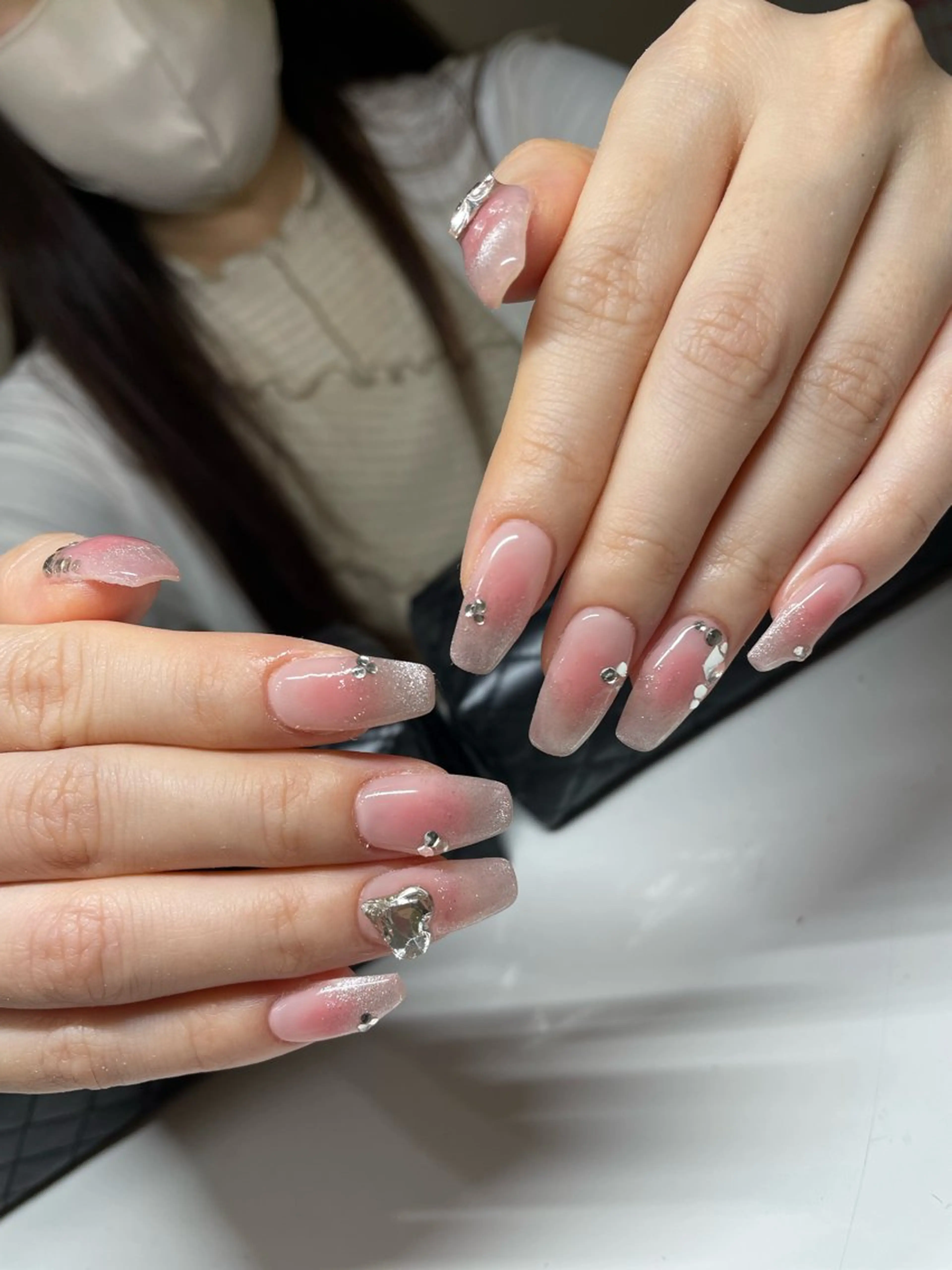 ネイル ハート ハンドネイル オーロラ所属・YUI nailのネイルデザイン