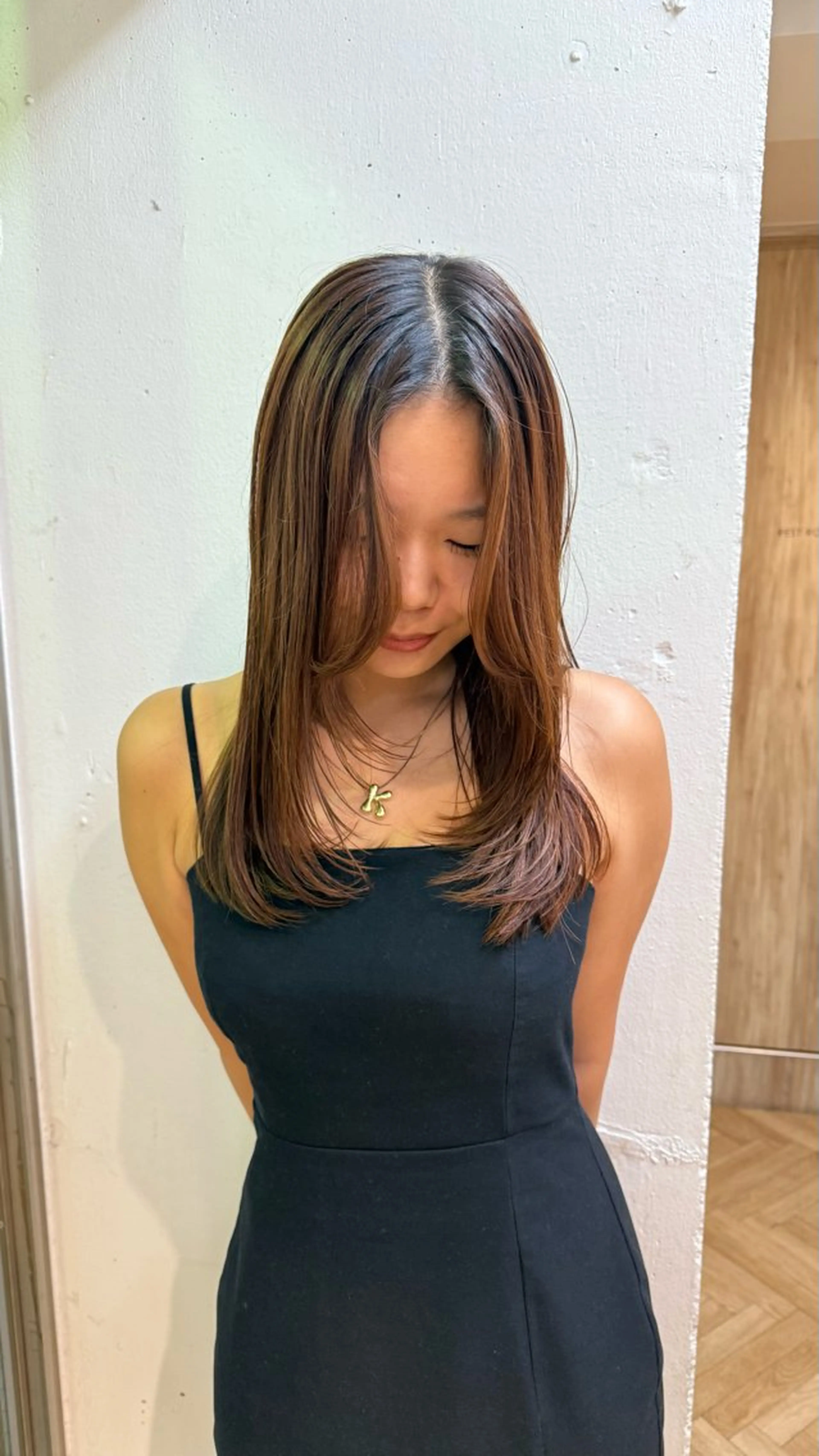 セミロング 顔まわりレイヤー 顔周りカット レイヤーカット カット 🍒透明感カラー/ レイヤー🍒くるみのヘアスタイル
