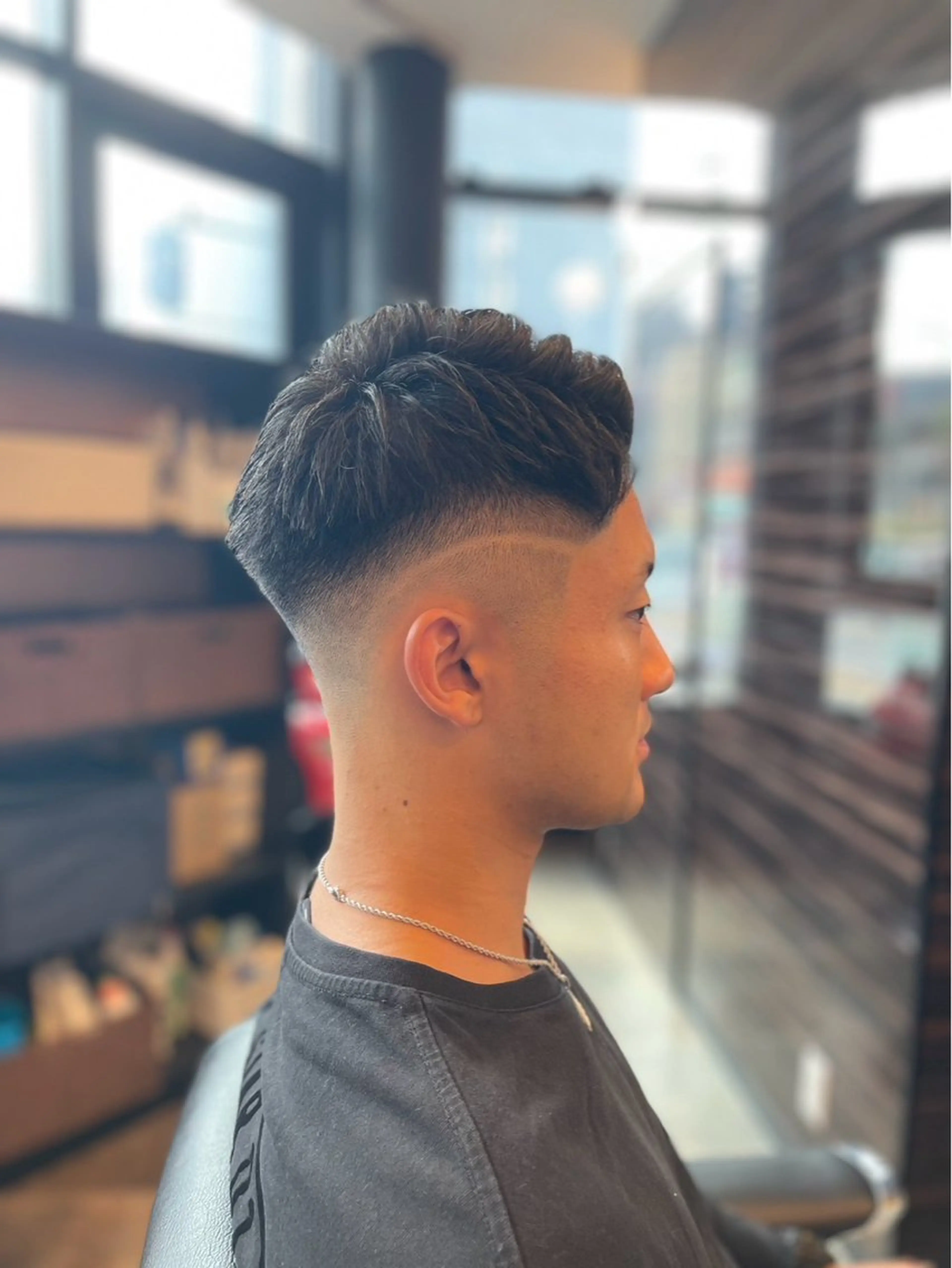 ショート メンズ フェードカット カット 🌟夜から通える🌟 メンズ専門店長RENのヘアスタイル