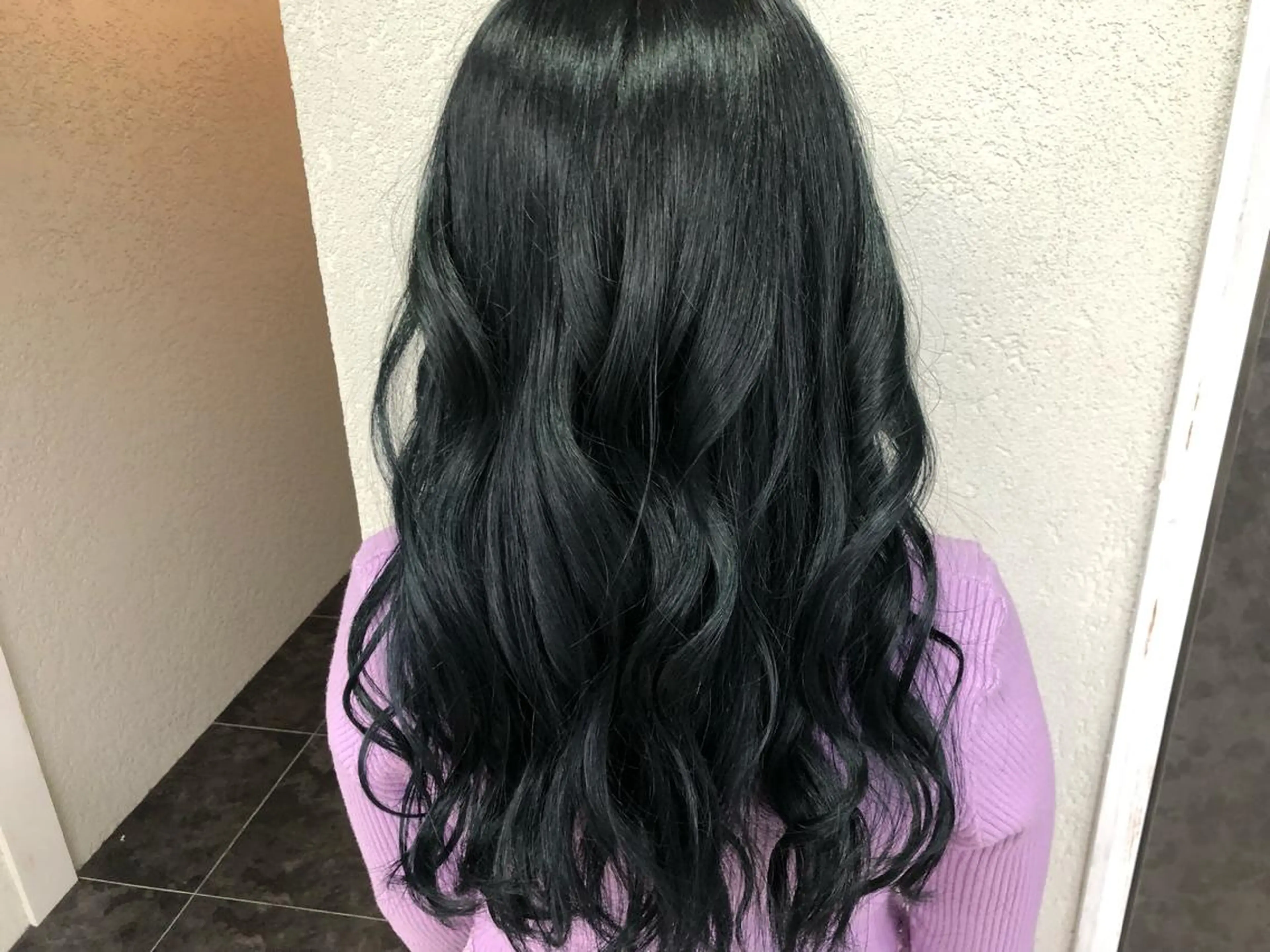 セミロング 髪質改善縮毛矯正× 艶髪カラー板垣智大のヘアスタイル