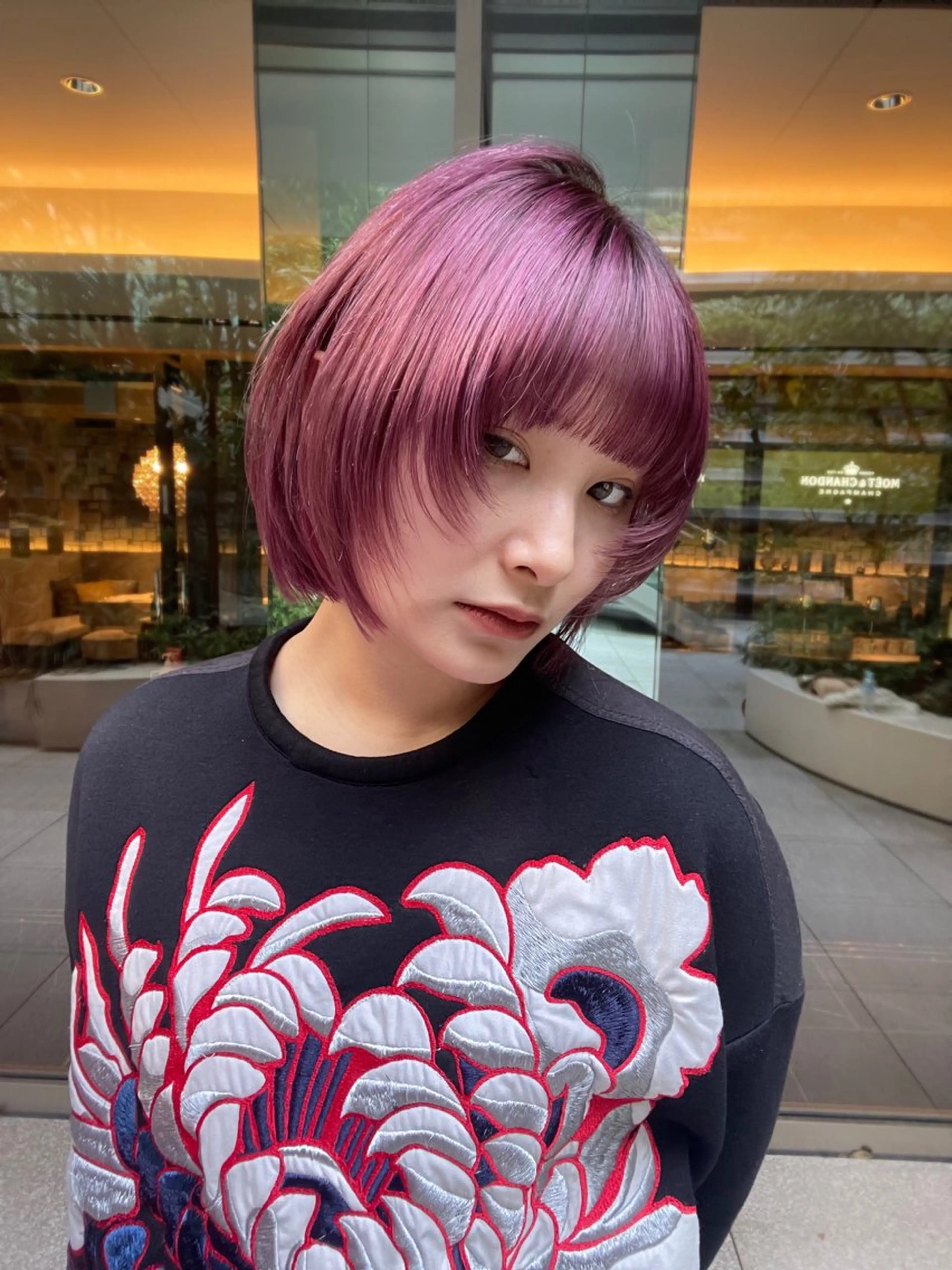 ミディアム ウルフカット ヘアカラー ボブパーマ ウルフパーマのヘアスタイル