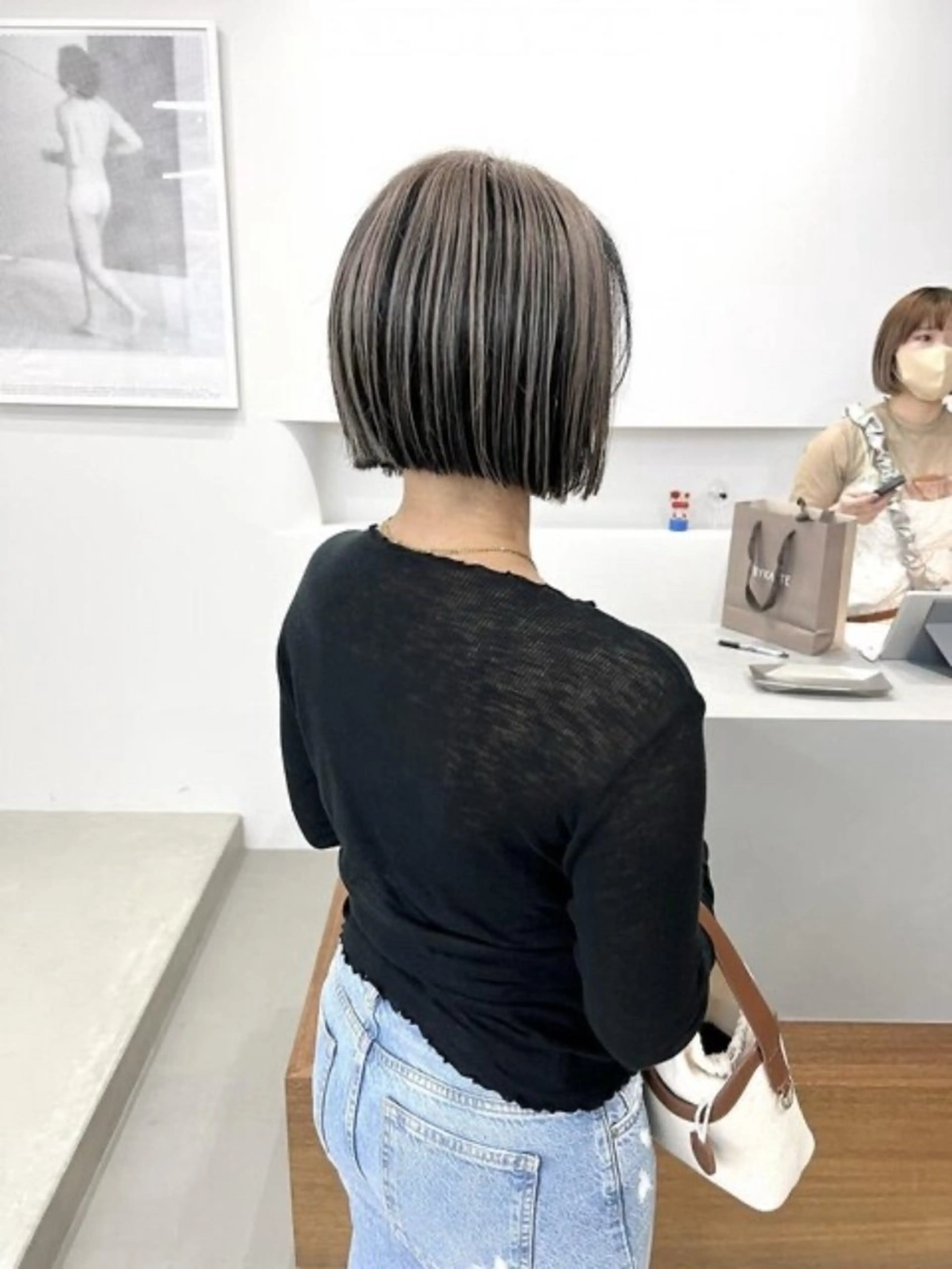 ショート カラー 透明感/艶カラー のあ 🧚🏼‍♀️のヘアスタイル